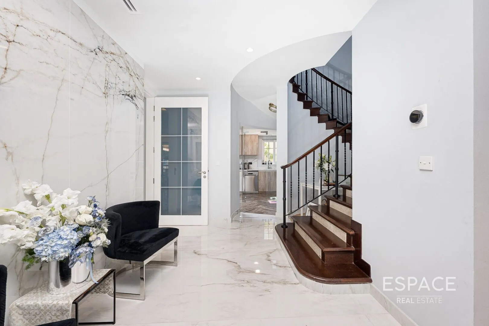 single static gallery