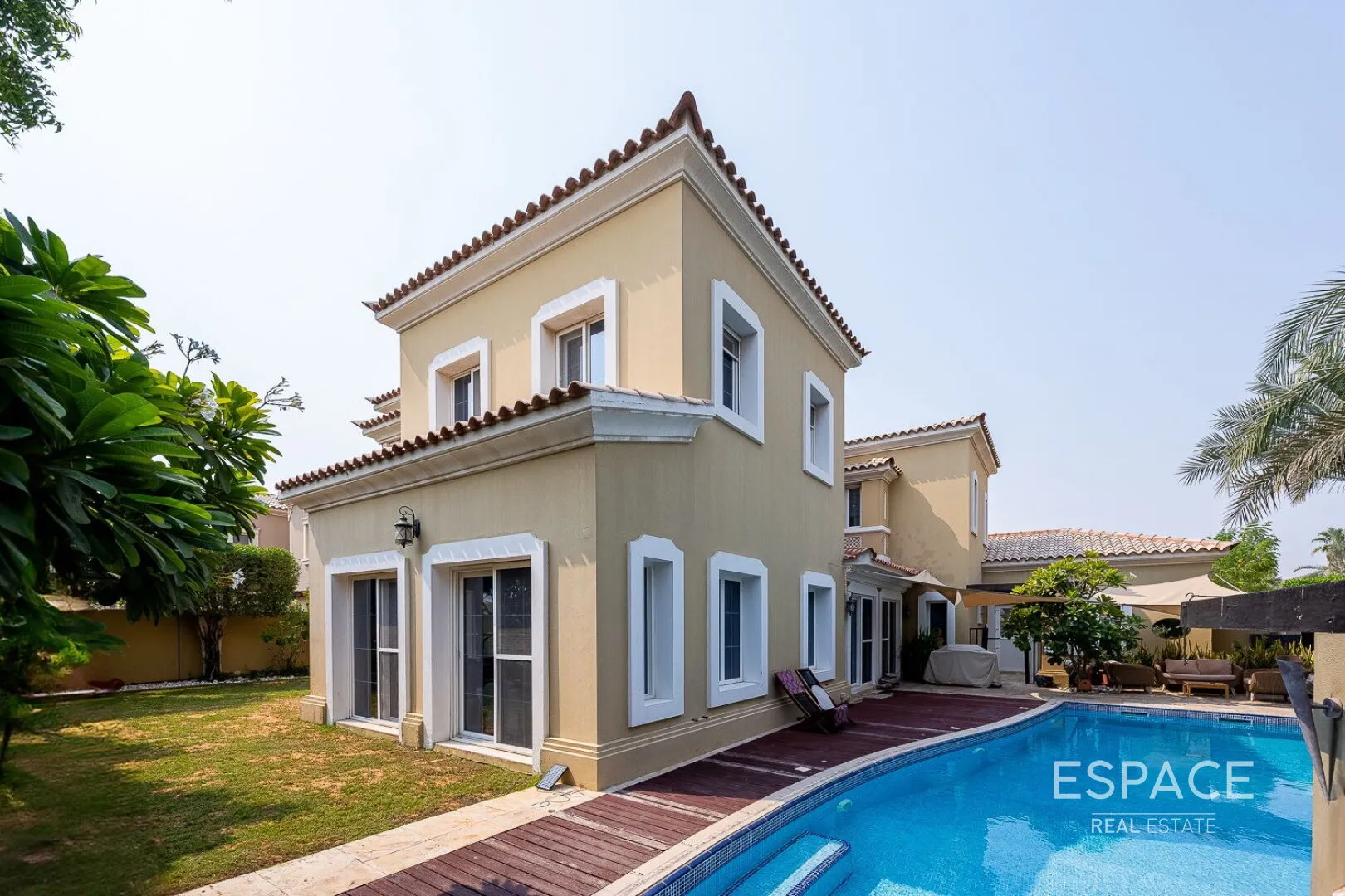 single static gallery