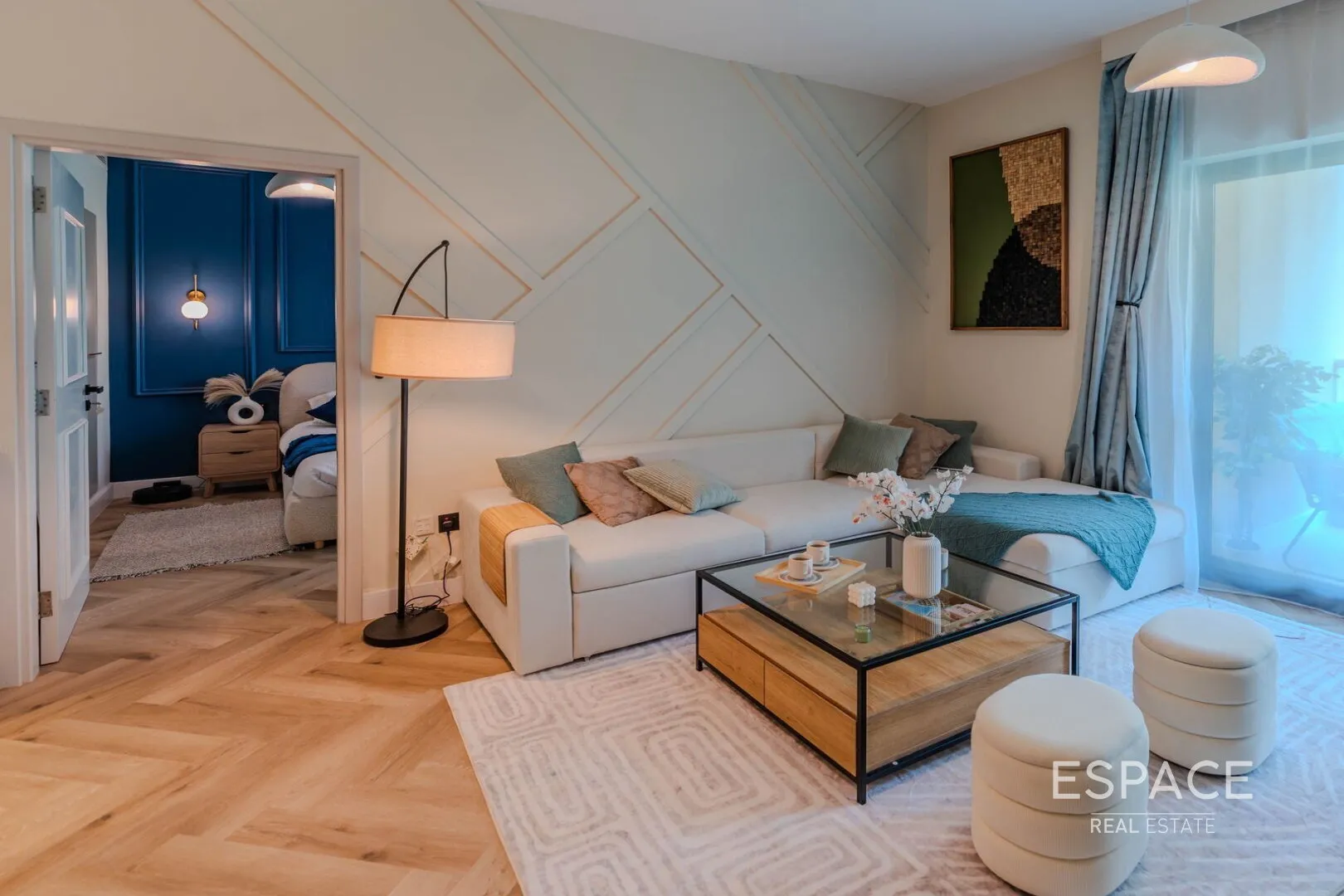 PropertiesGalleryCamera