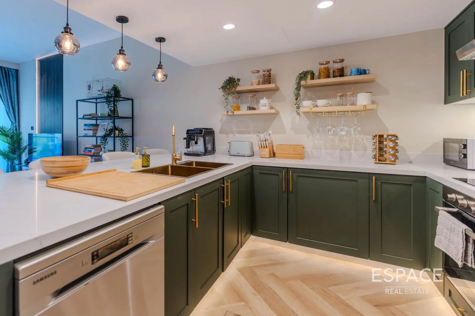 PropertiesGalleryCamera