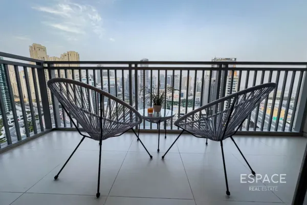 5242 Tower 2, Dubai Marina, Dubai - Espace