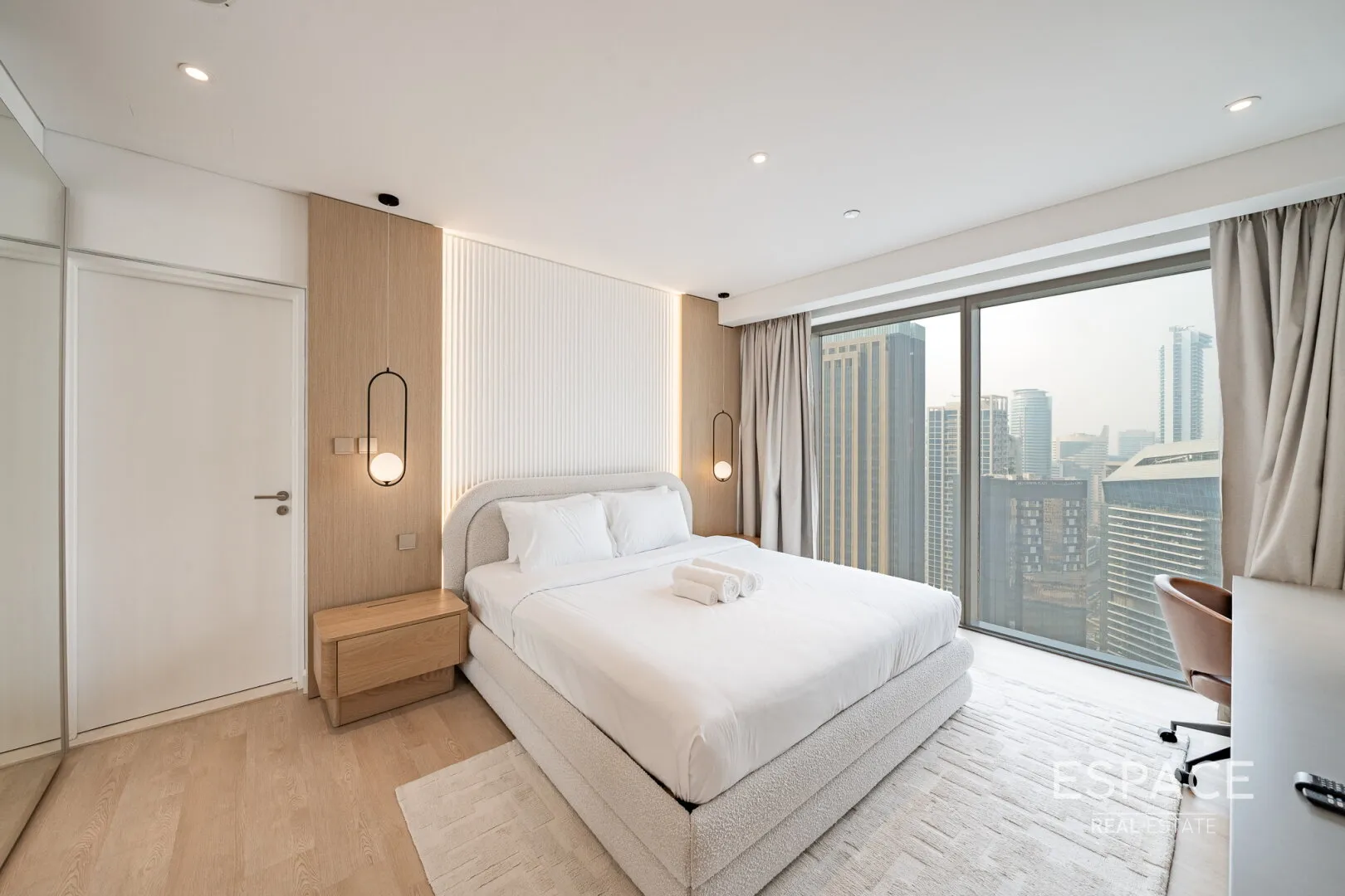 PropertiesGalleryCamera