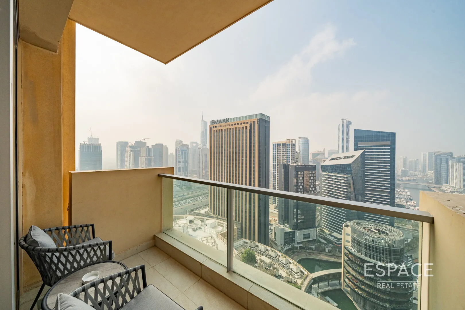 PropertiesGalleryCamera