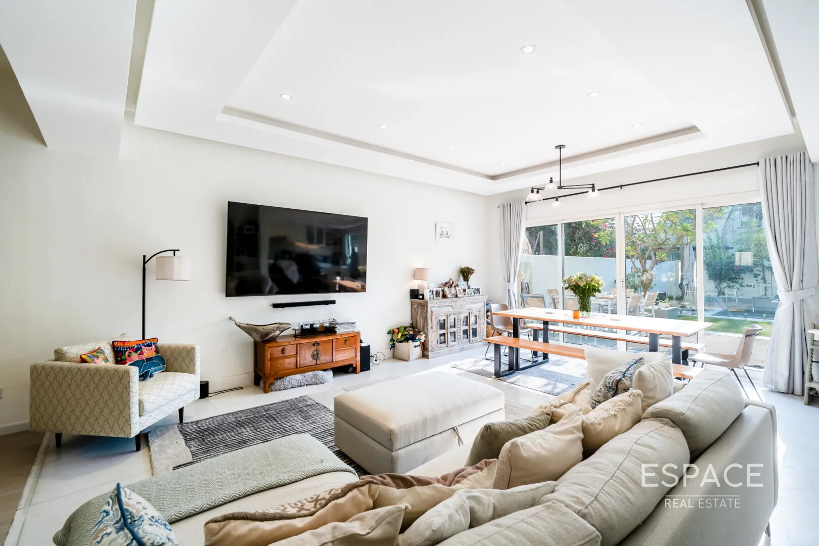 single static gallery