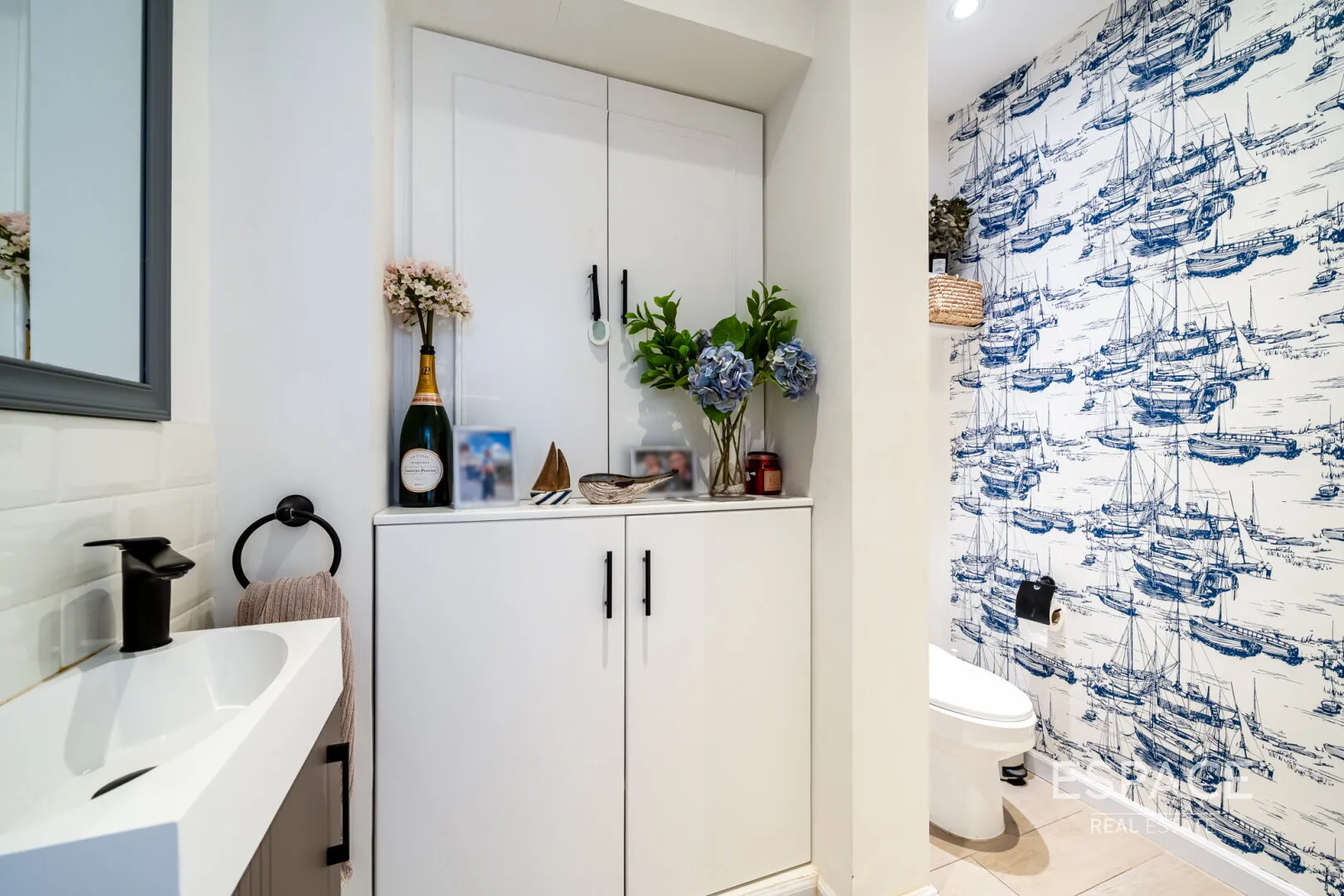 PropertiesGalleryCamera