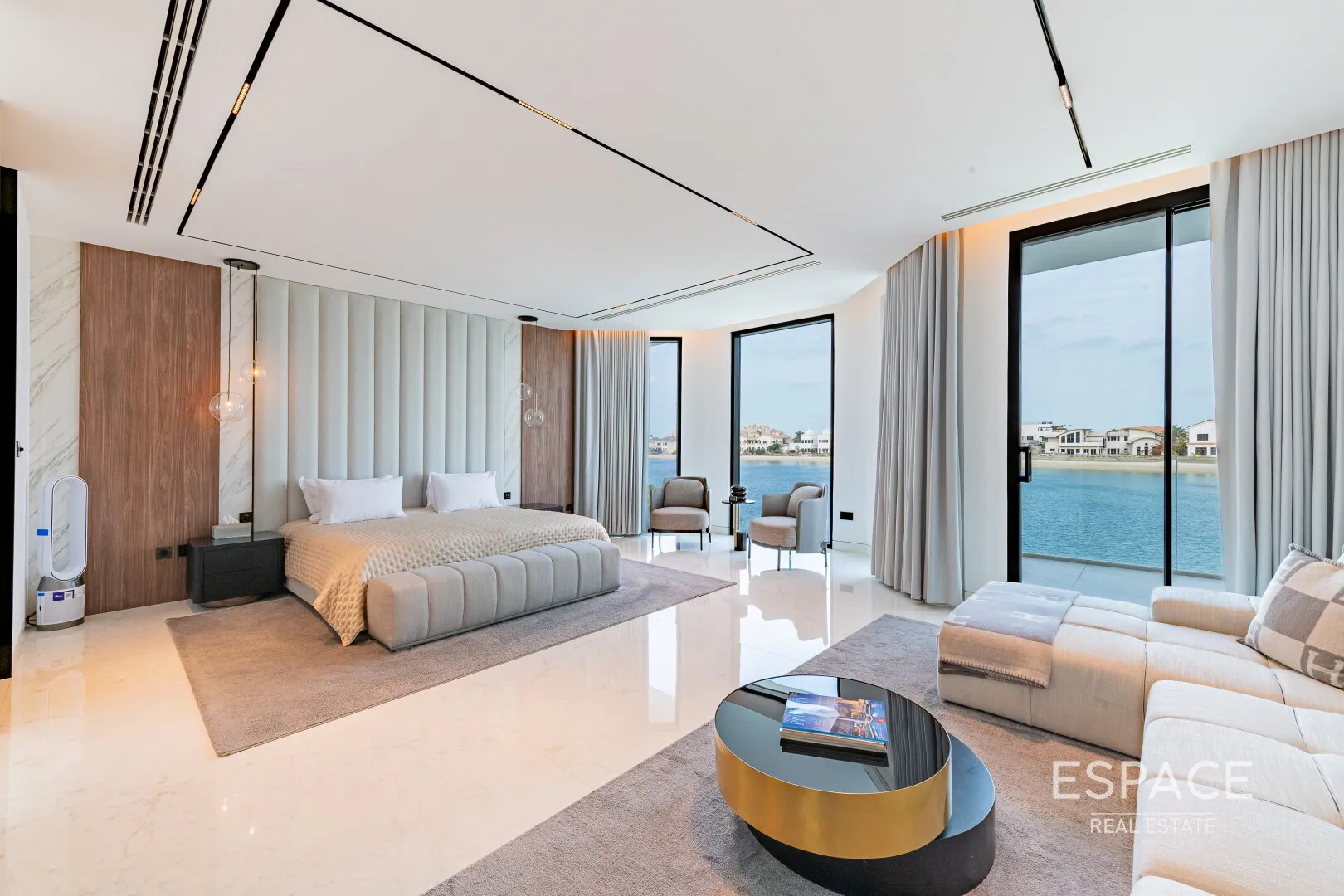 single static gallery