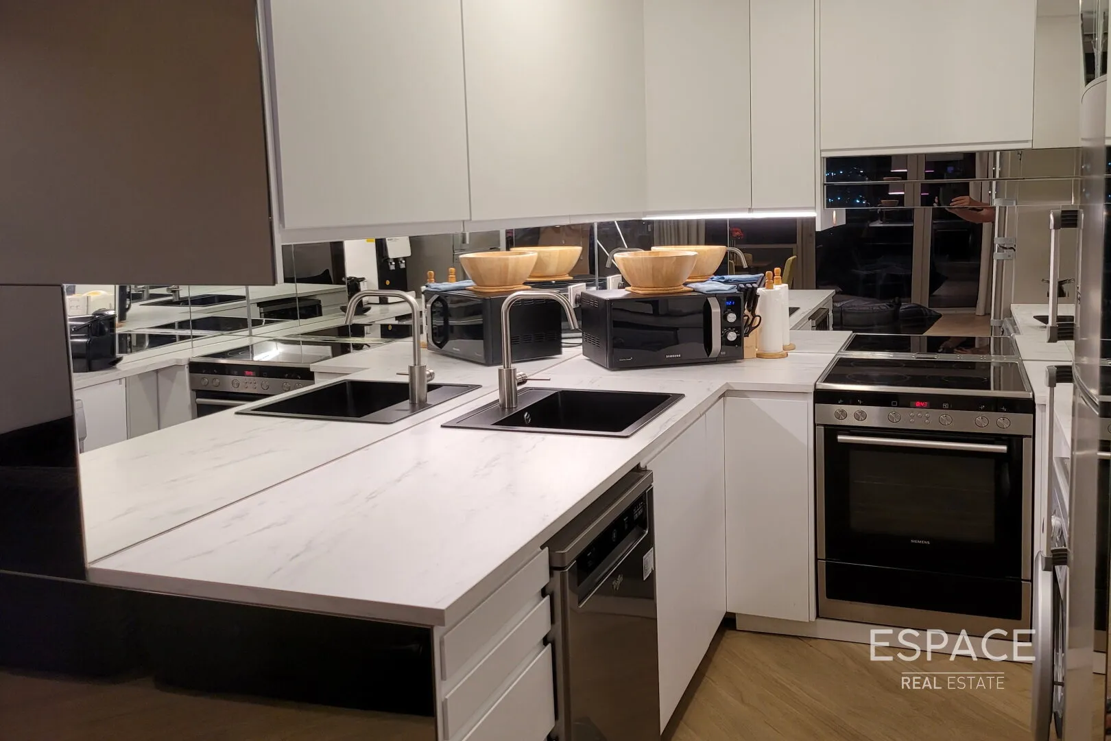 single static gallery