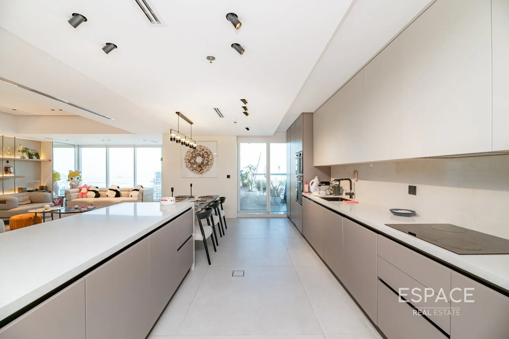 single static gallery