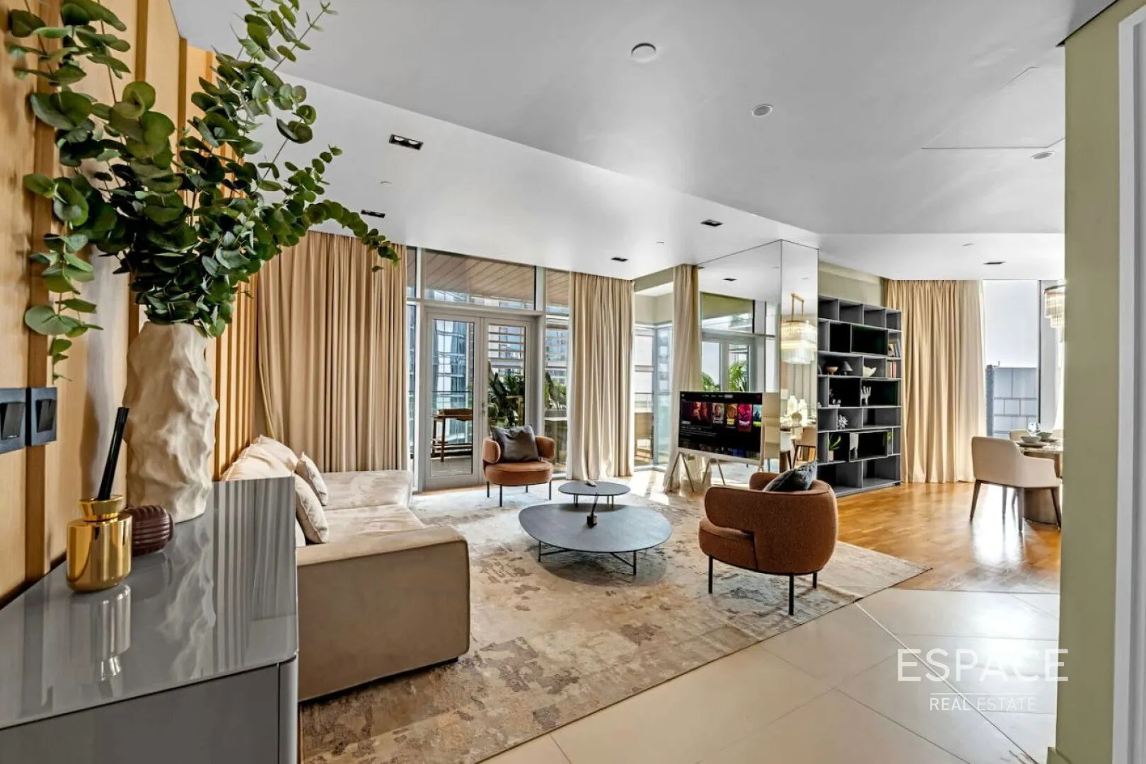 single static gallery