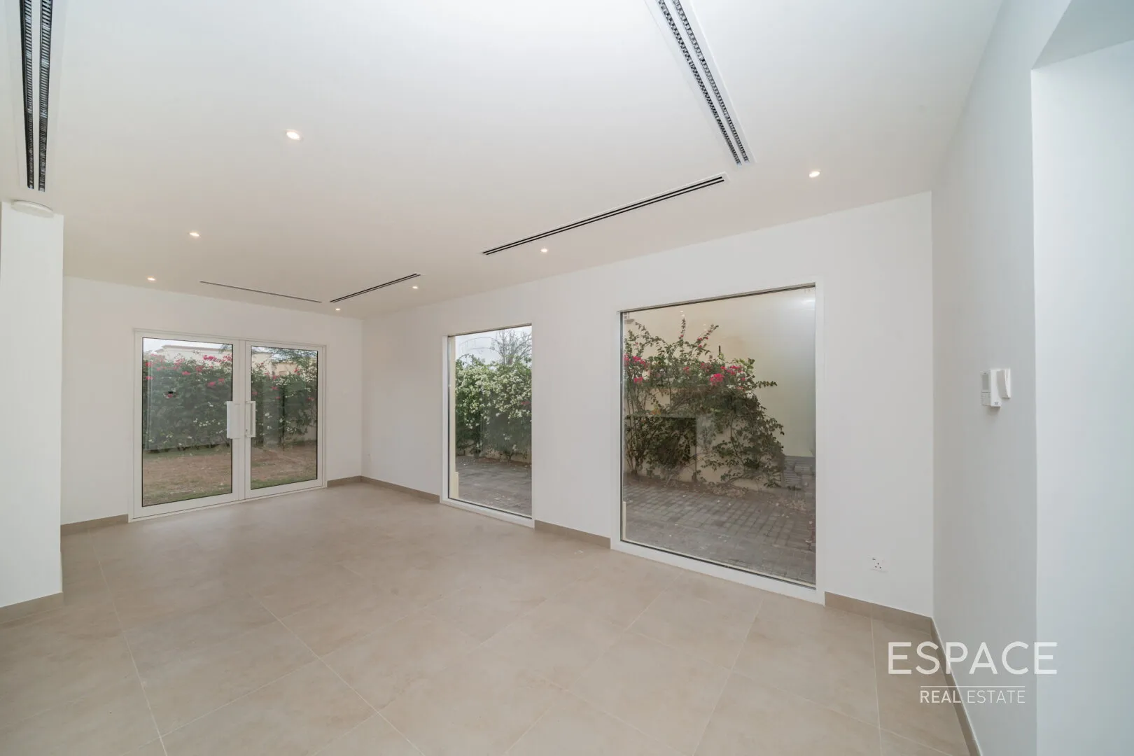 single static gallery