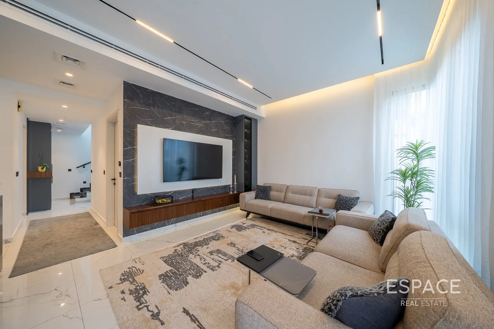 single static gallery