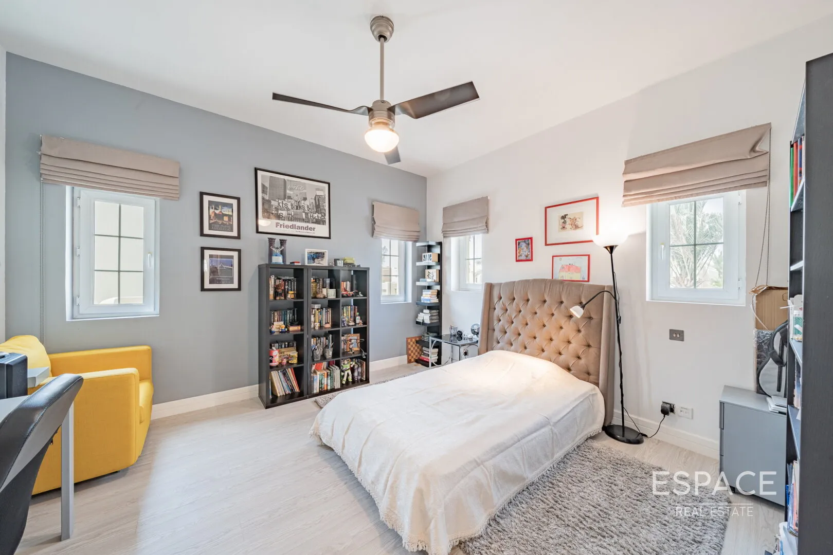 PropertiesGalleryCamera