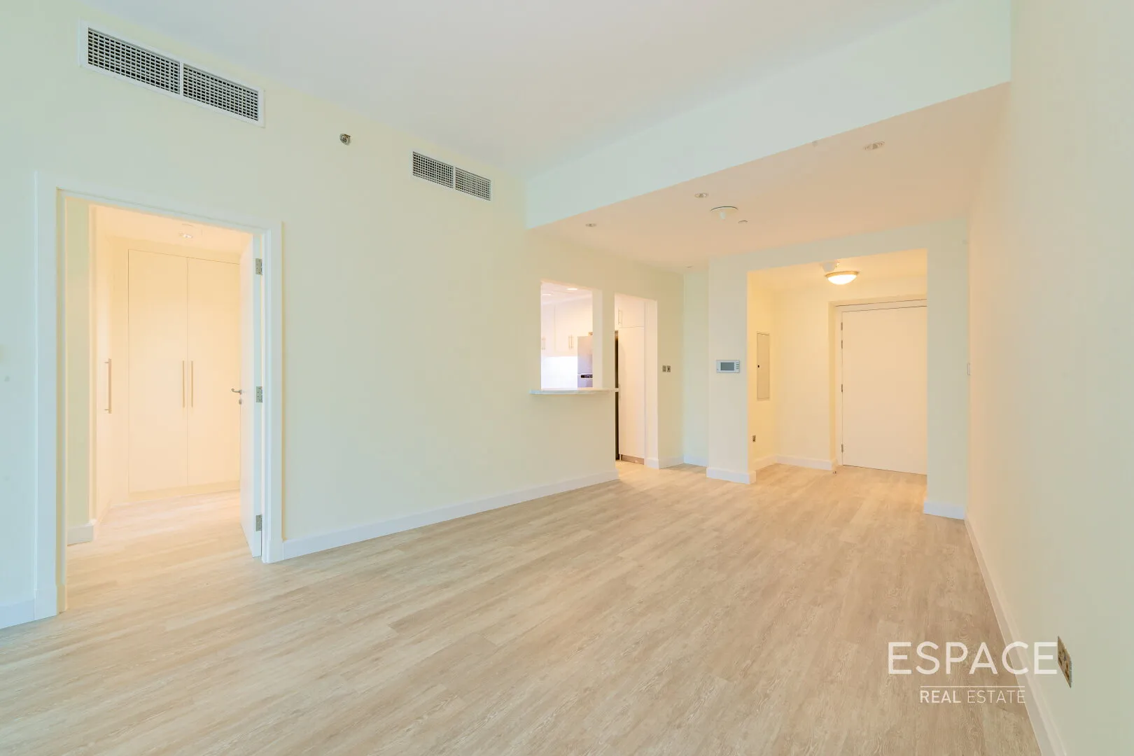 single static gallery