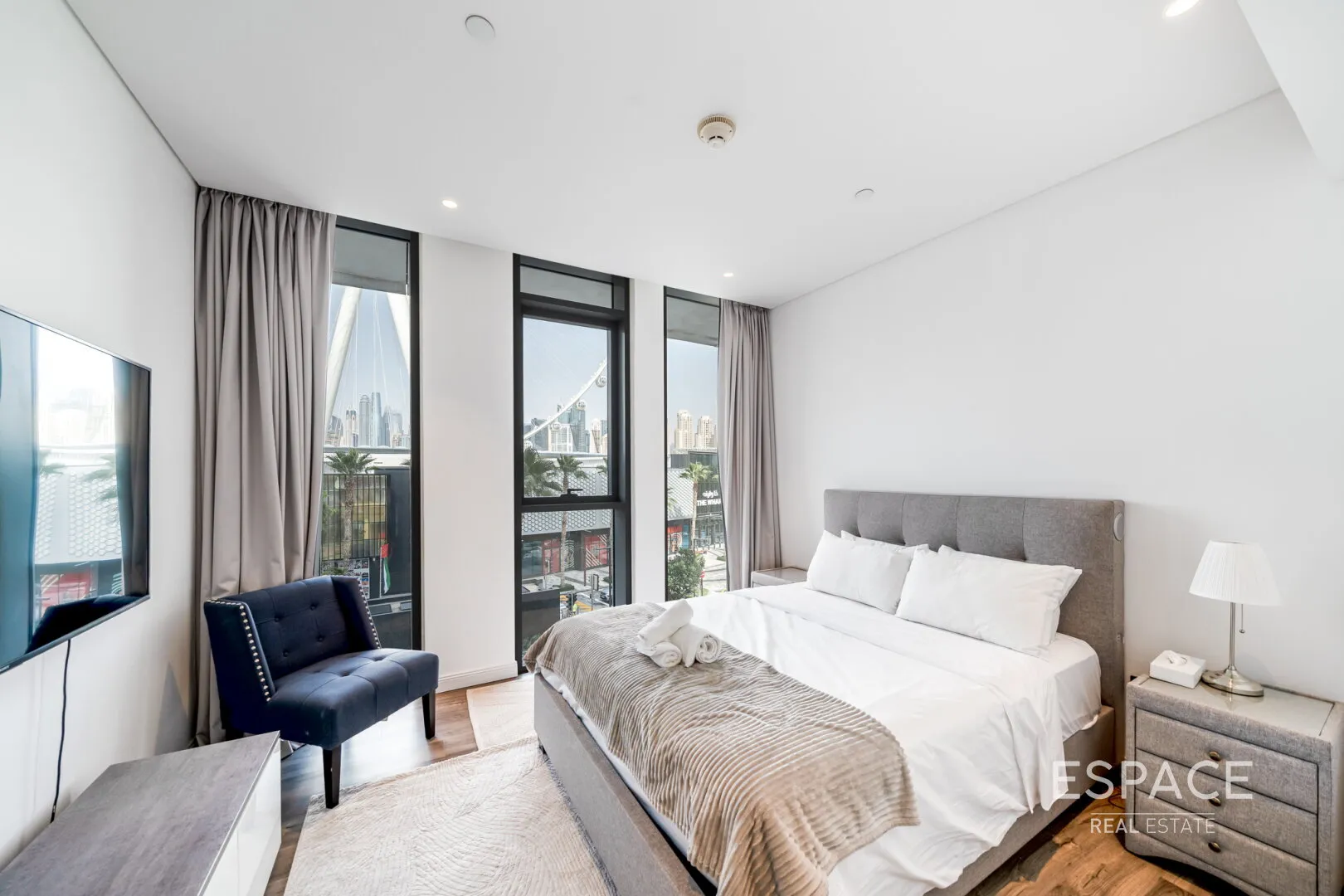 PropertiesGalleryCamera