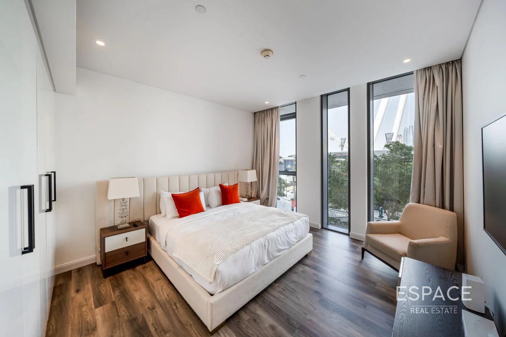 PropertiesGalleryCamera