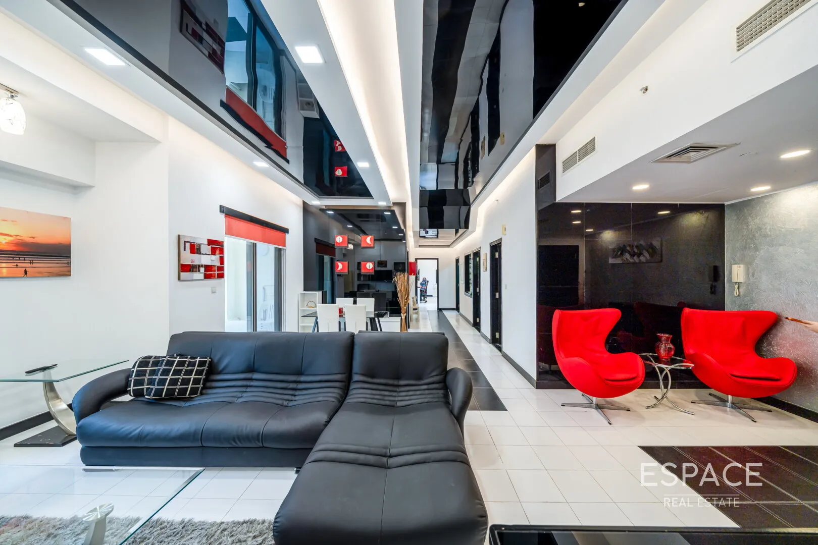 single static gallery