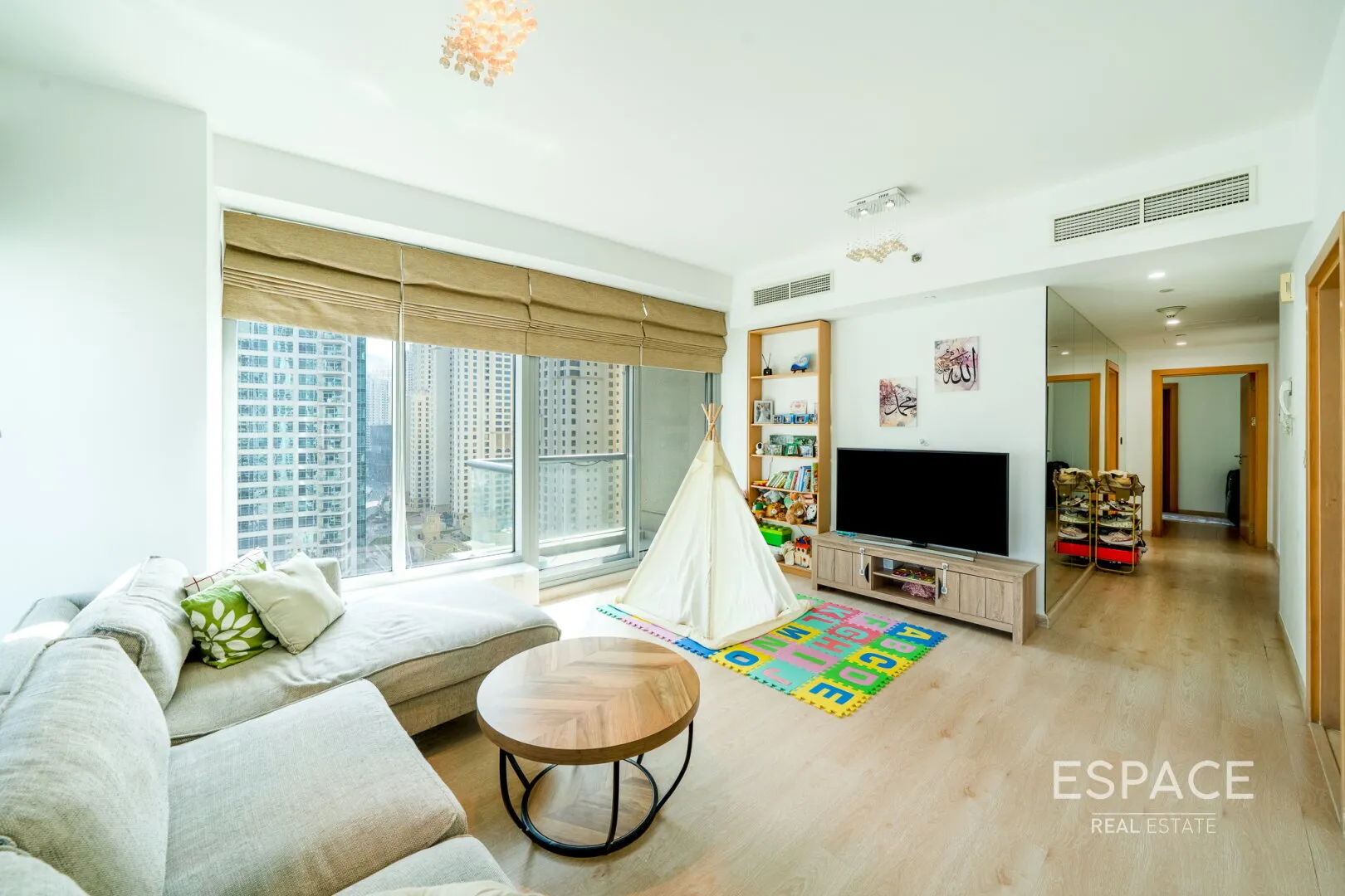 single static gallery