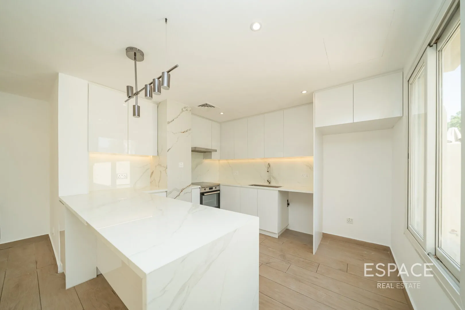 single static gallery