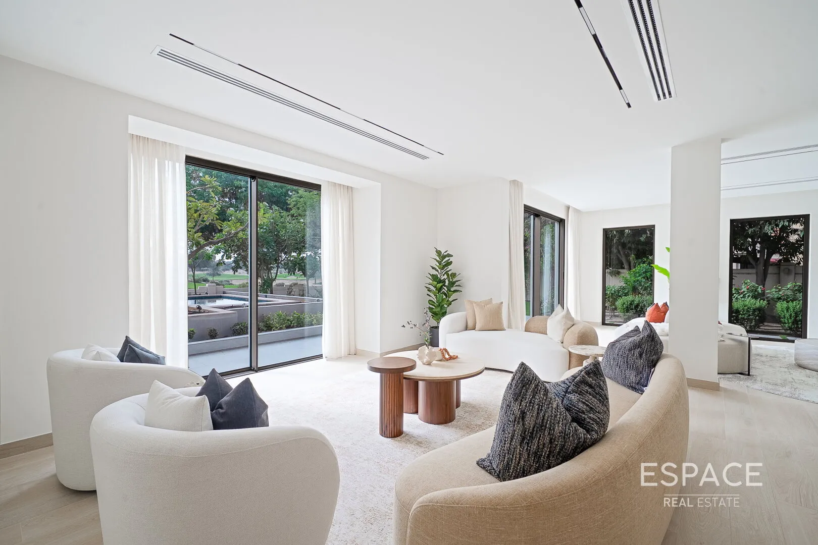 single static gallery