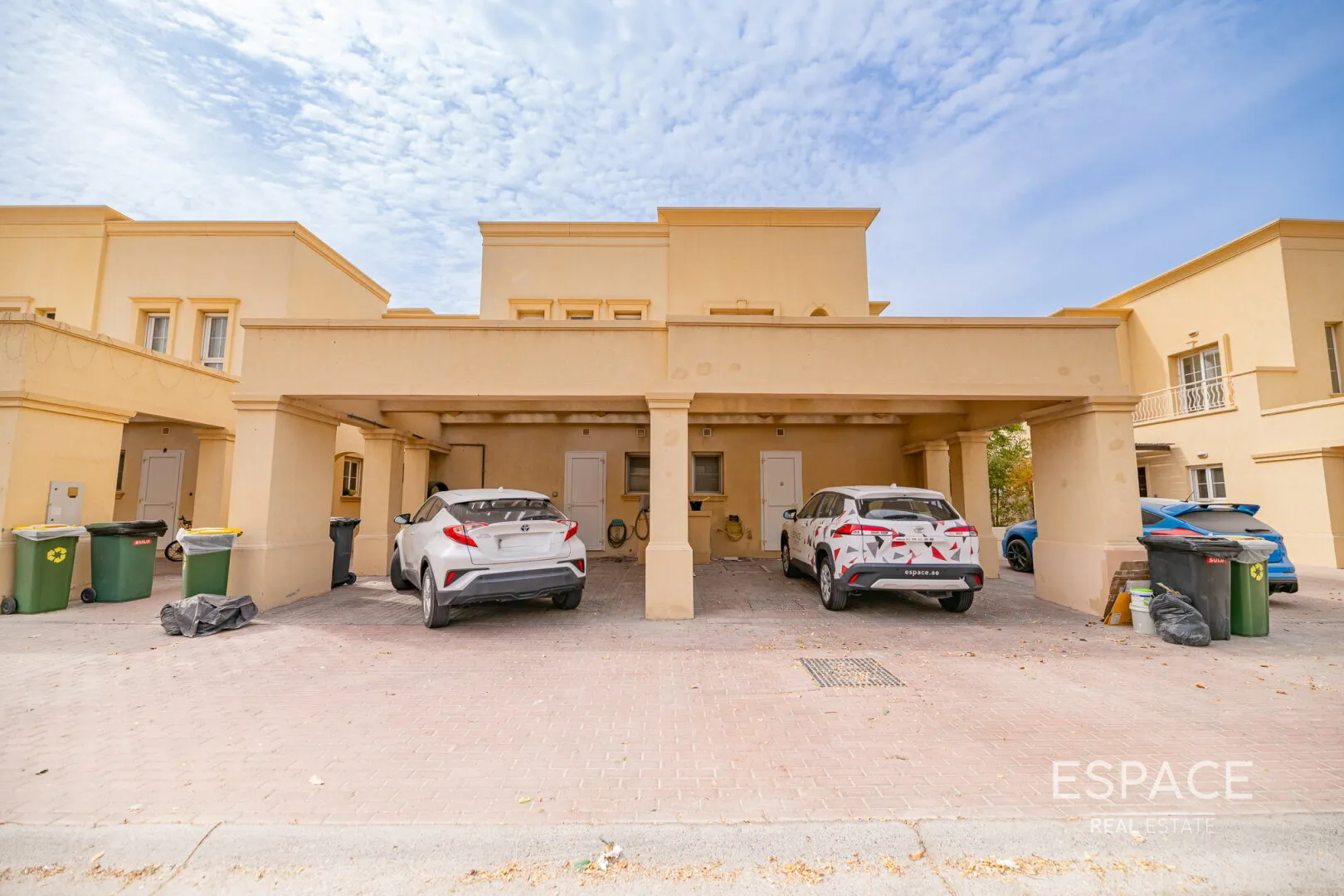 PropertiesGalleryCamera
