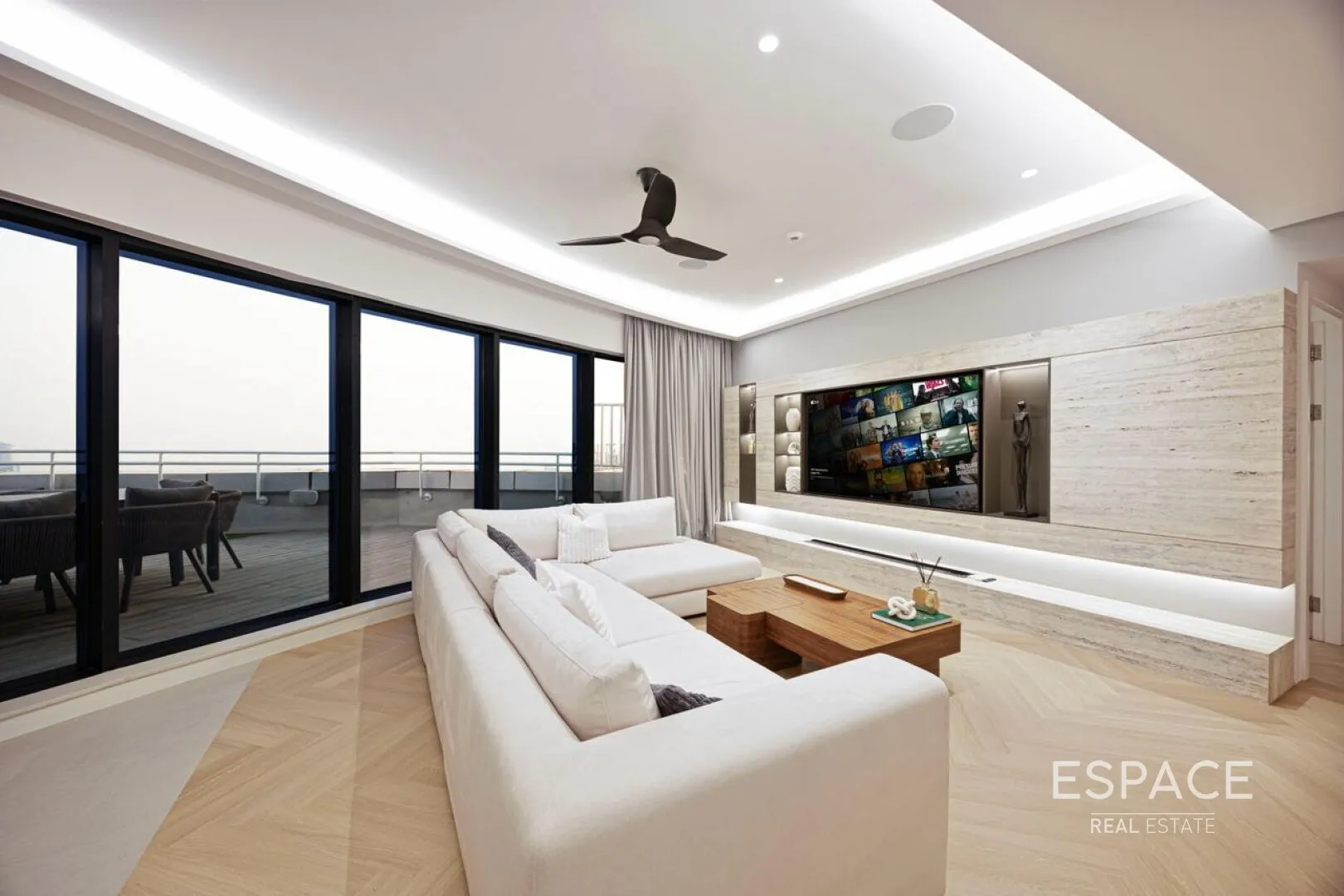 single static gallery