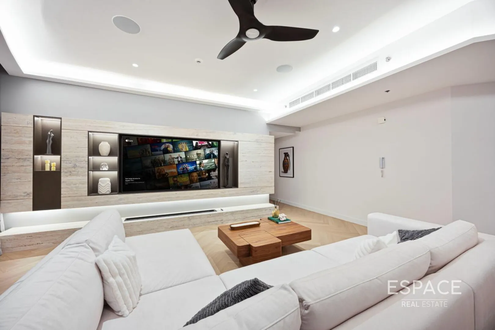 single static gallery