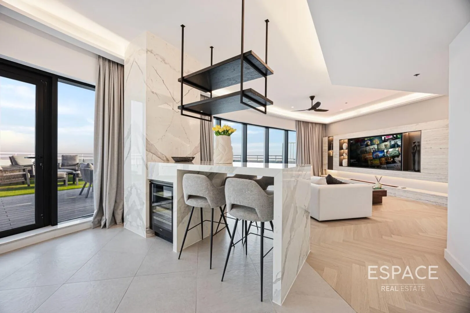 single static gallery