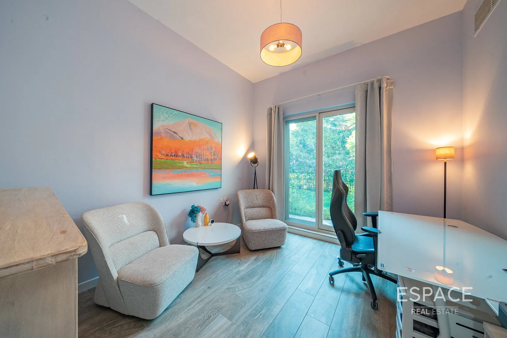 PropertiesGalleryCamera