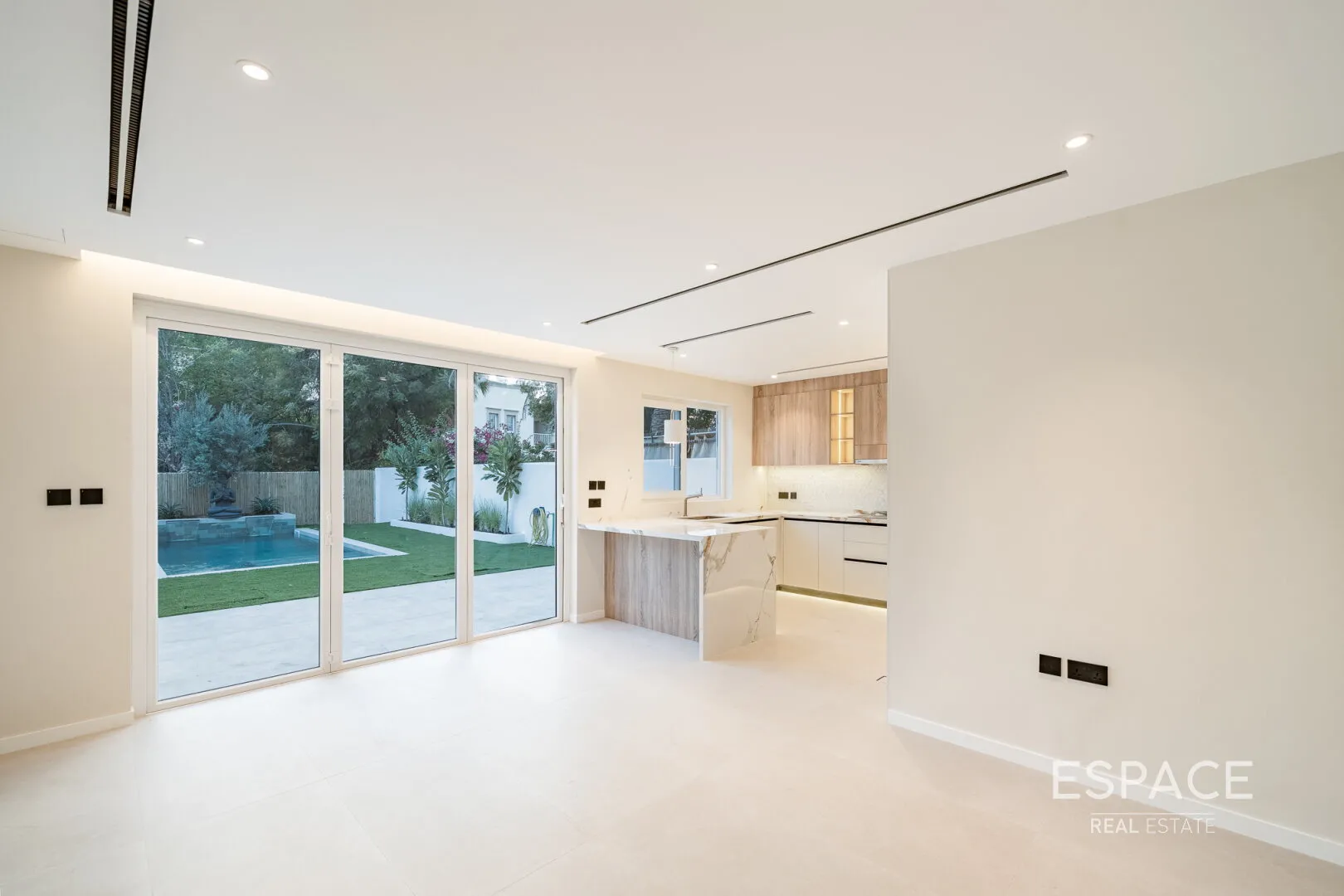 single static gallery