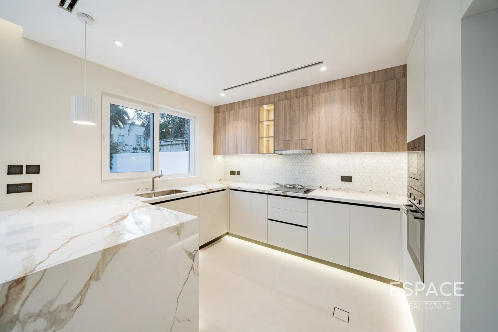 single static gallery