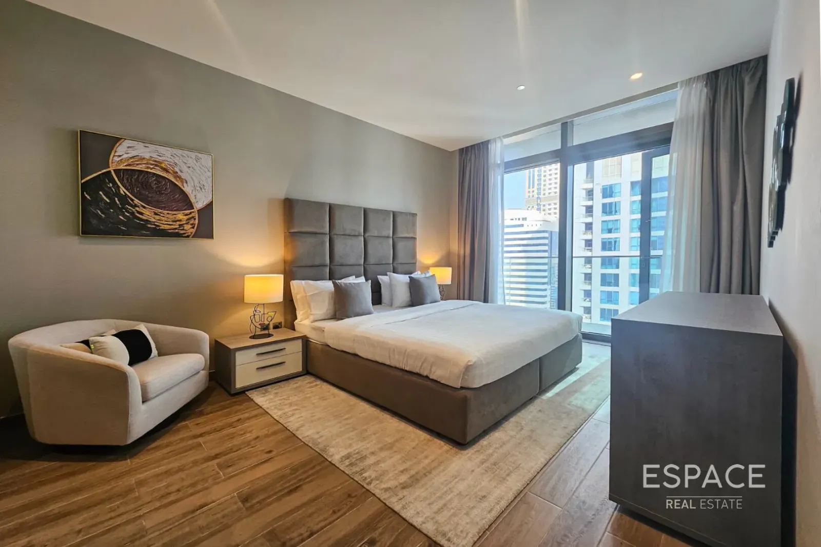 PropertiesGalleryCamera