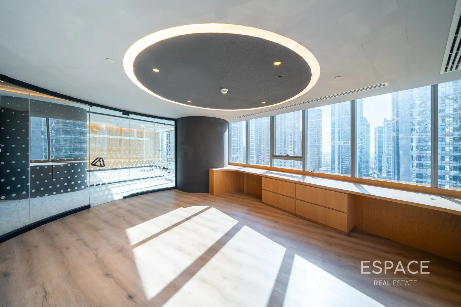 PropertiesGalleryCamera