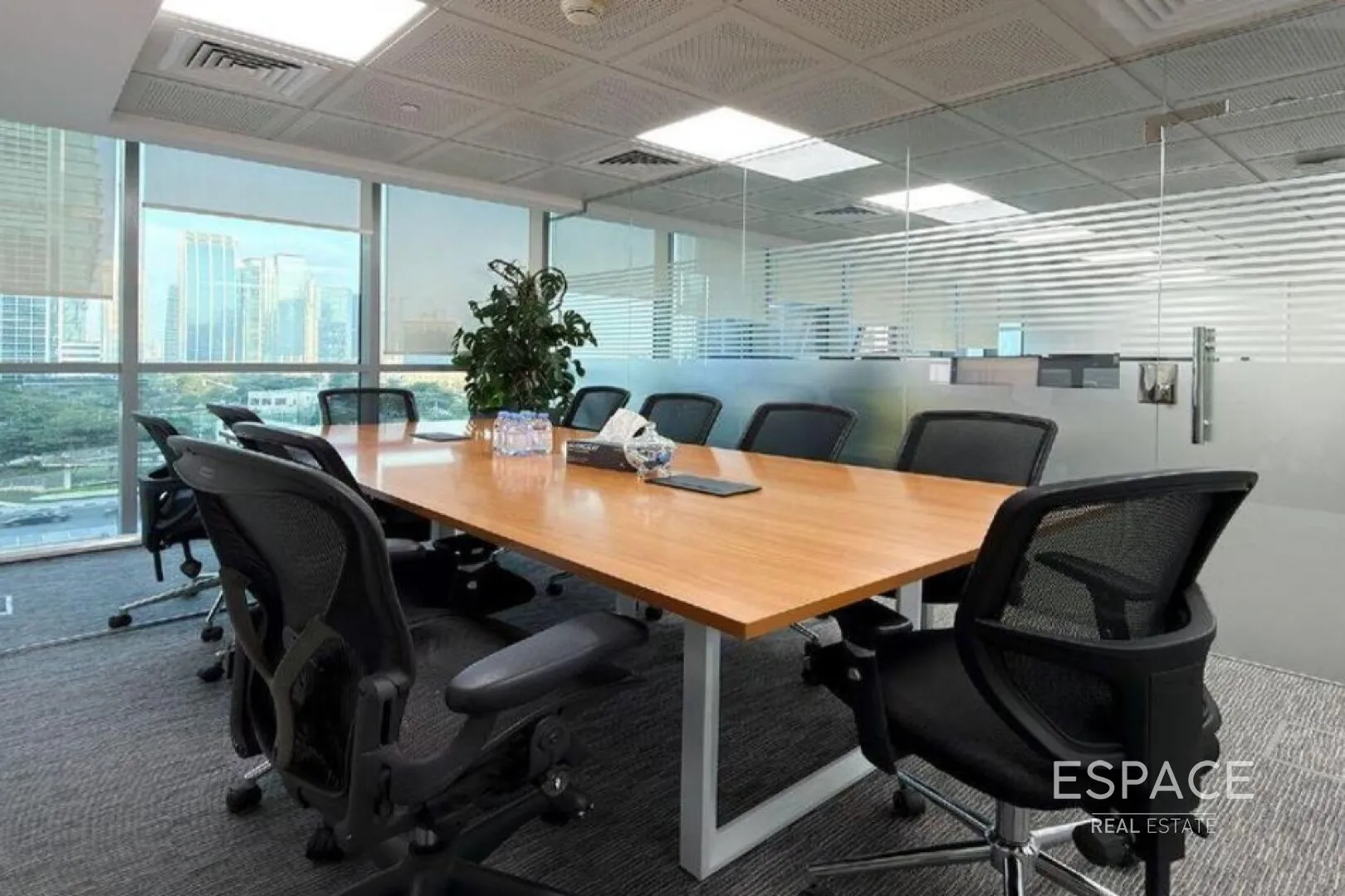 single static gallery