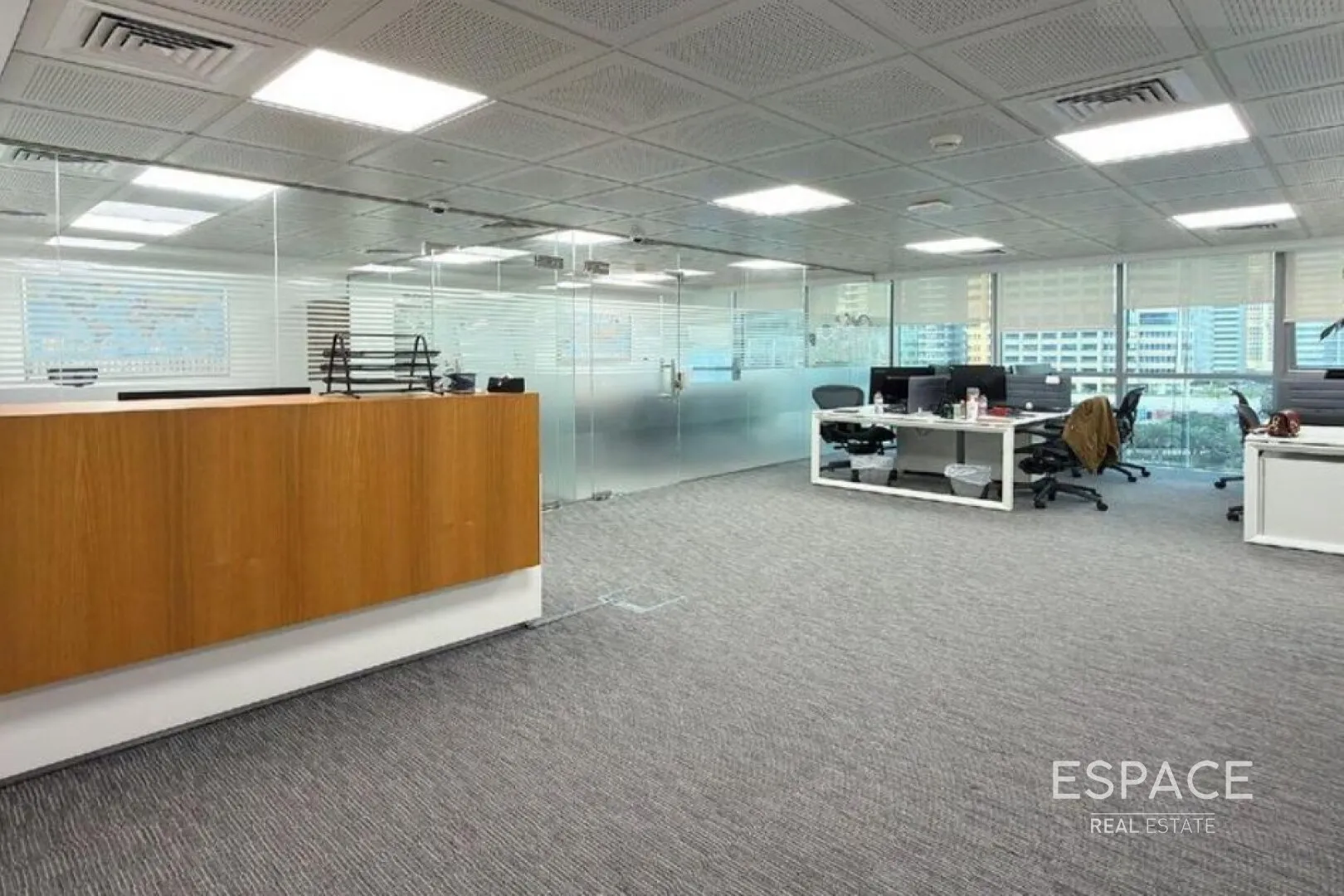 single static gallery