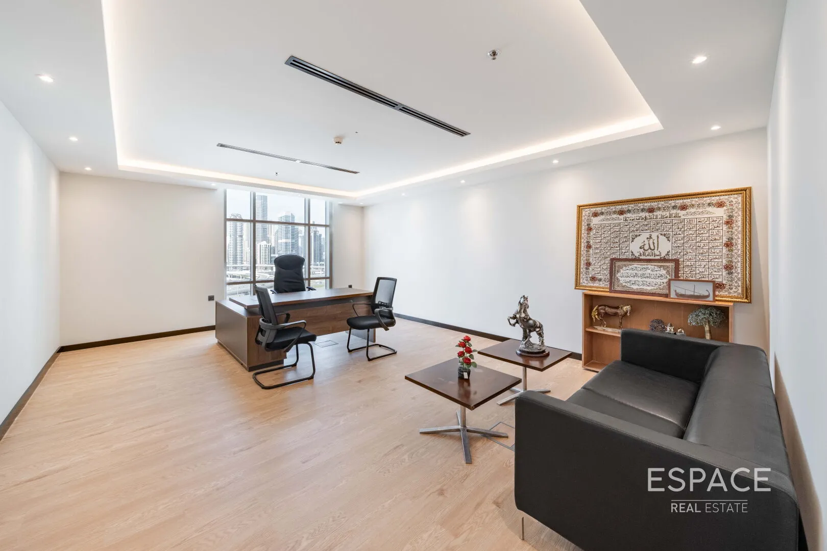 single static gallery