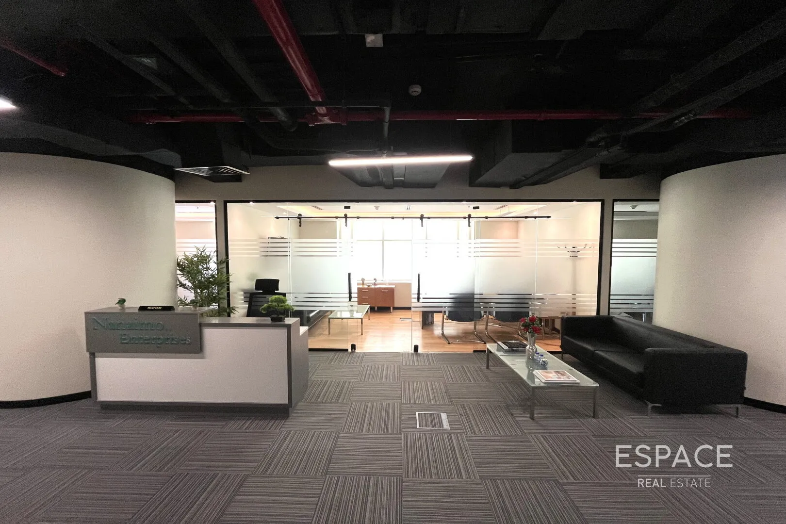 single static gallery