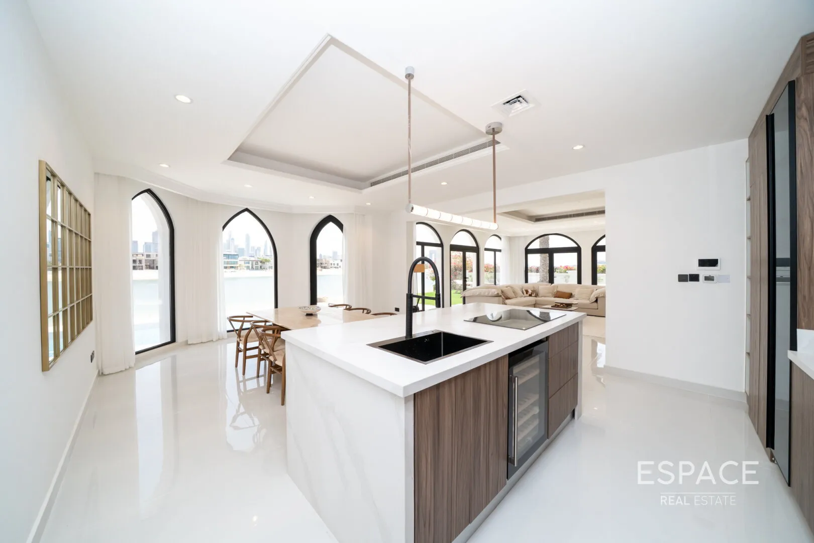 single static gallery