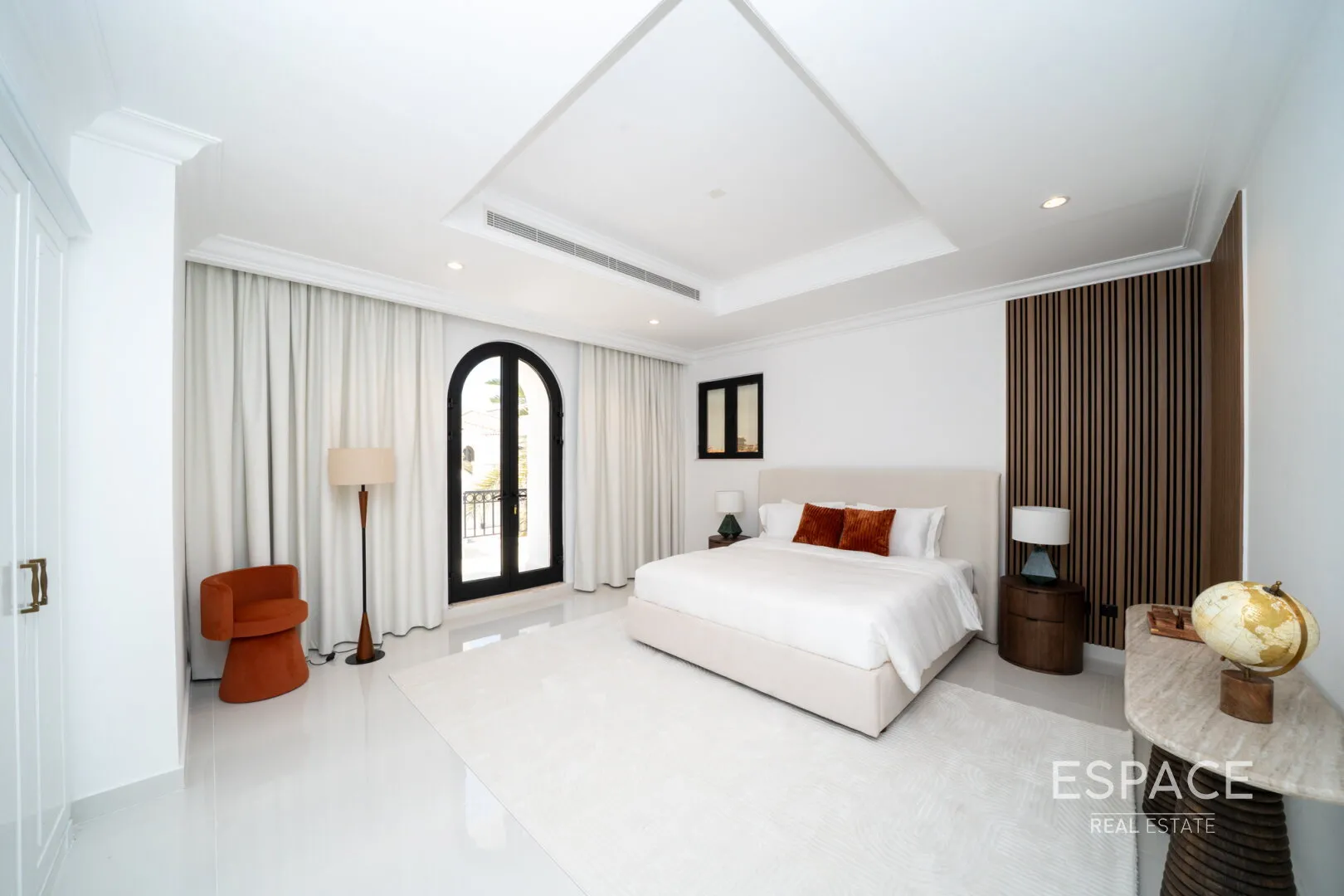 PropertiesGalleryCamera