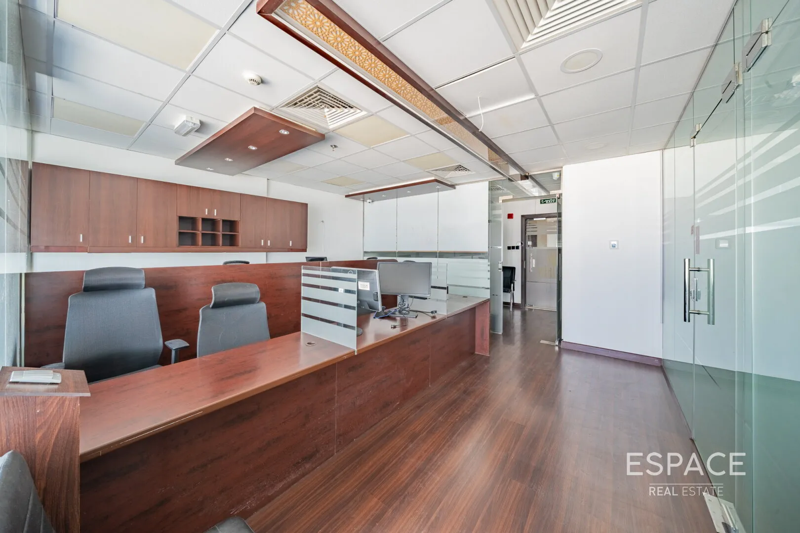 PropertiesGalleryCamera