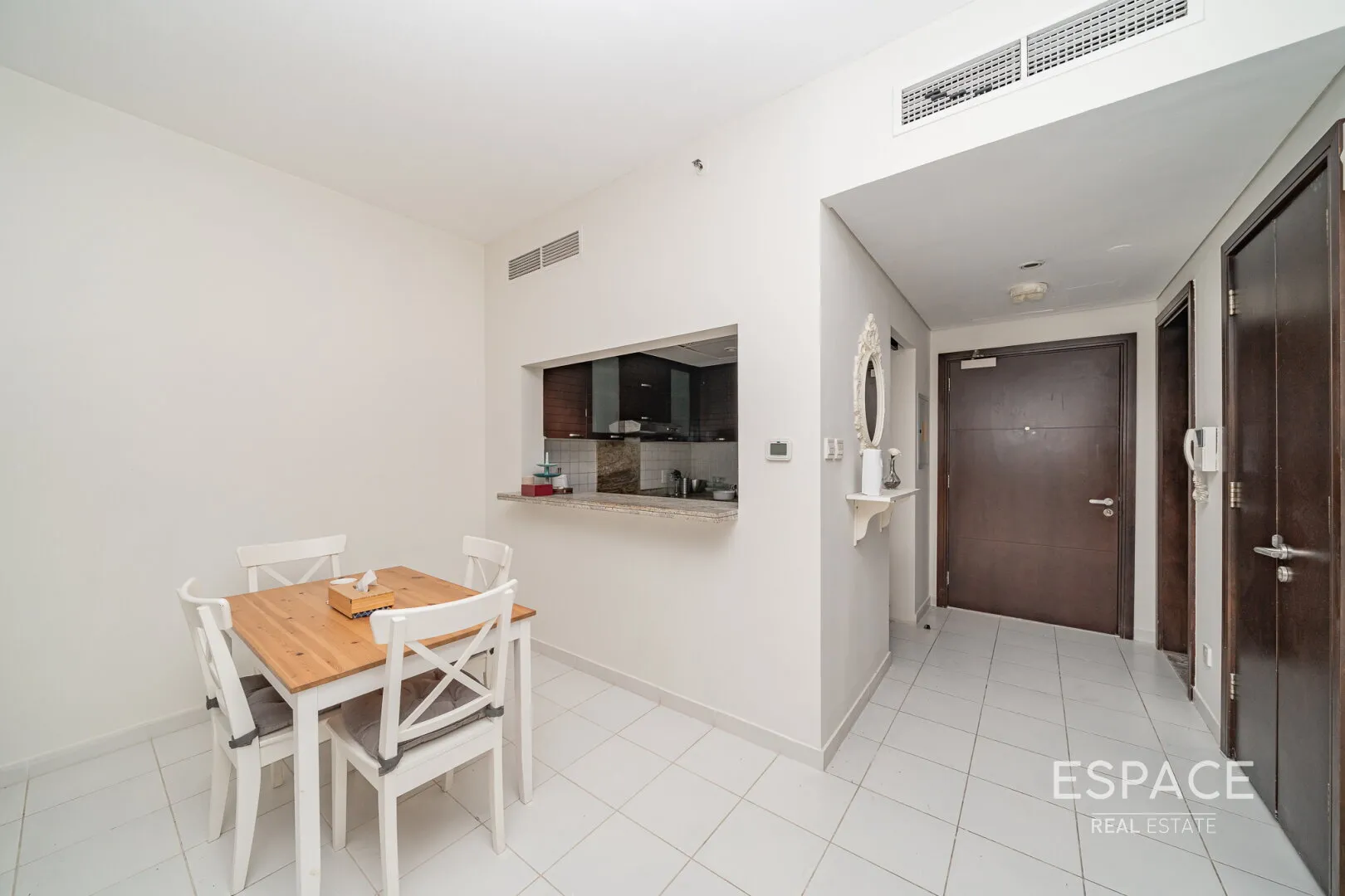 single static gallery