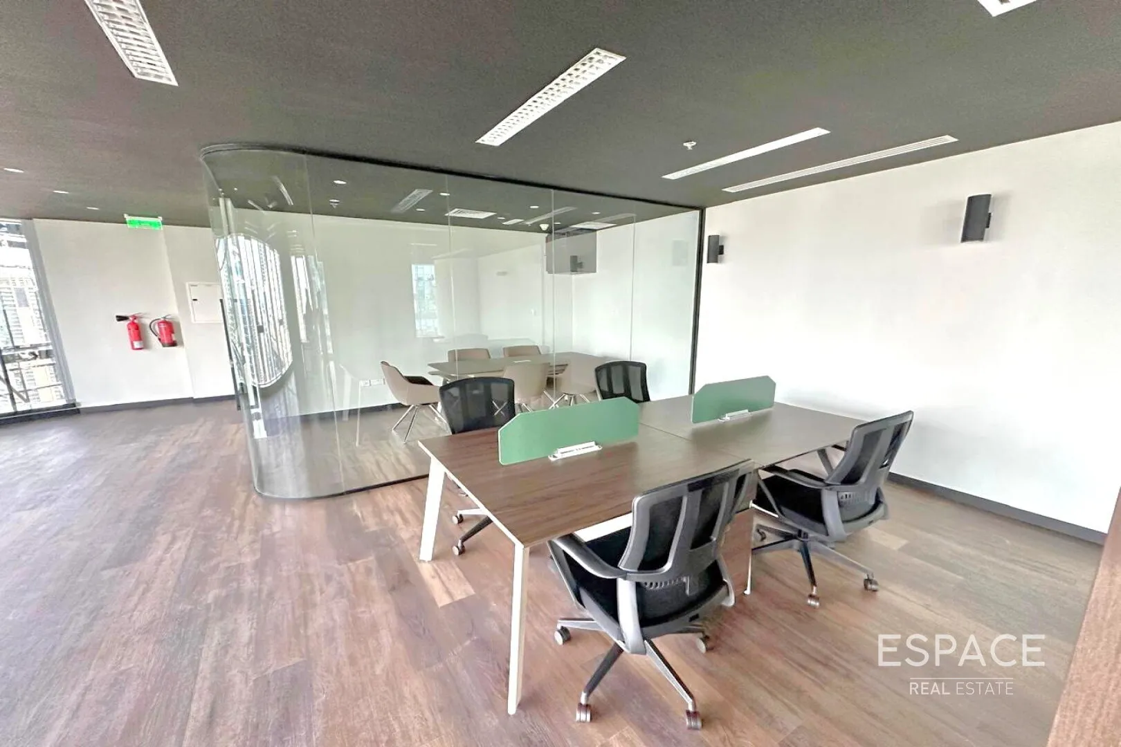 PropertiesGalleryCamera