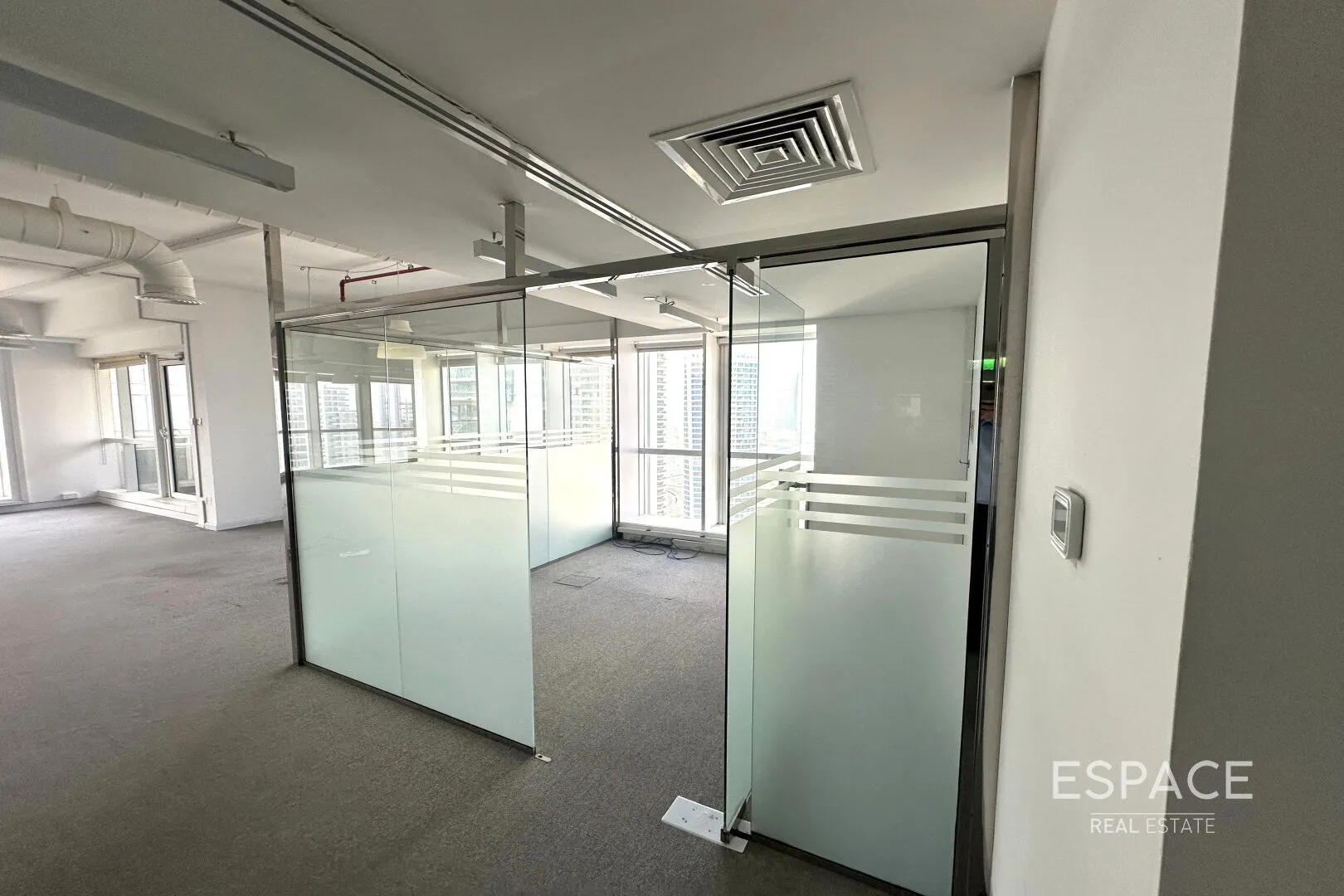 single static gallery