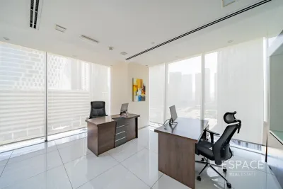 One Business Bay, Business Bay, Dubai - Espace