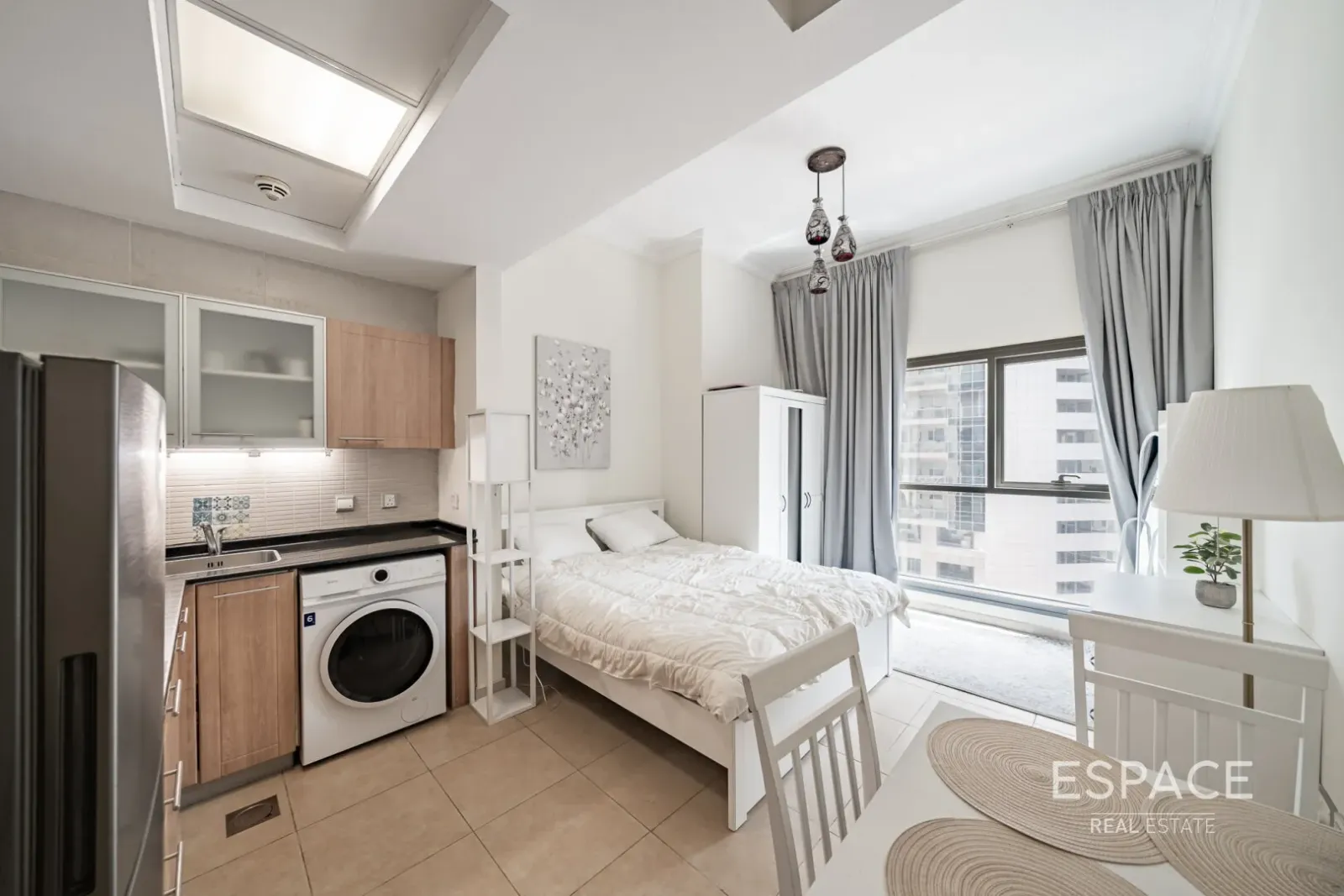 PropertiesGalleryCamera