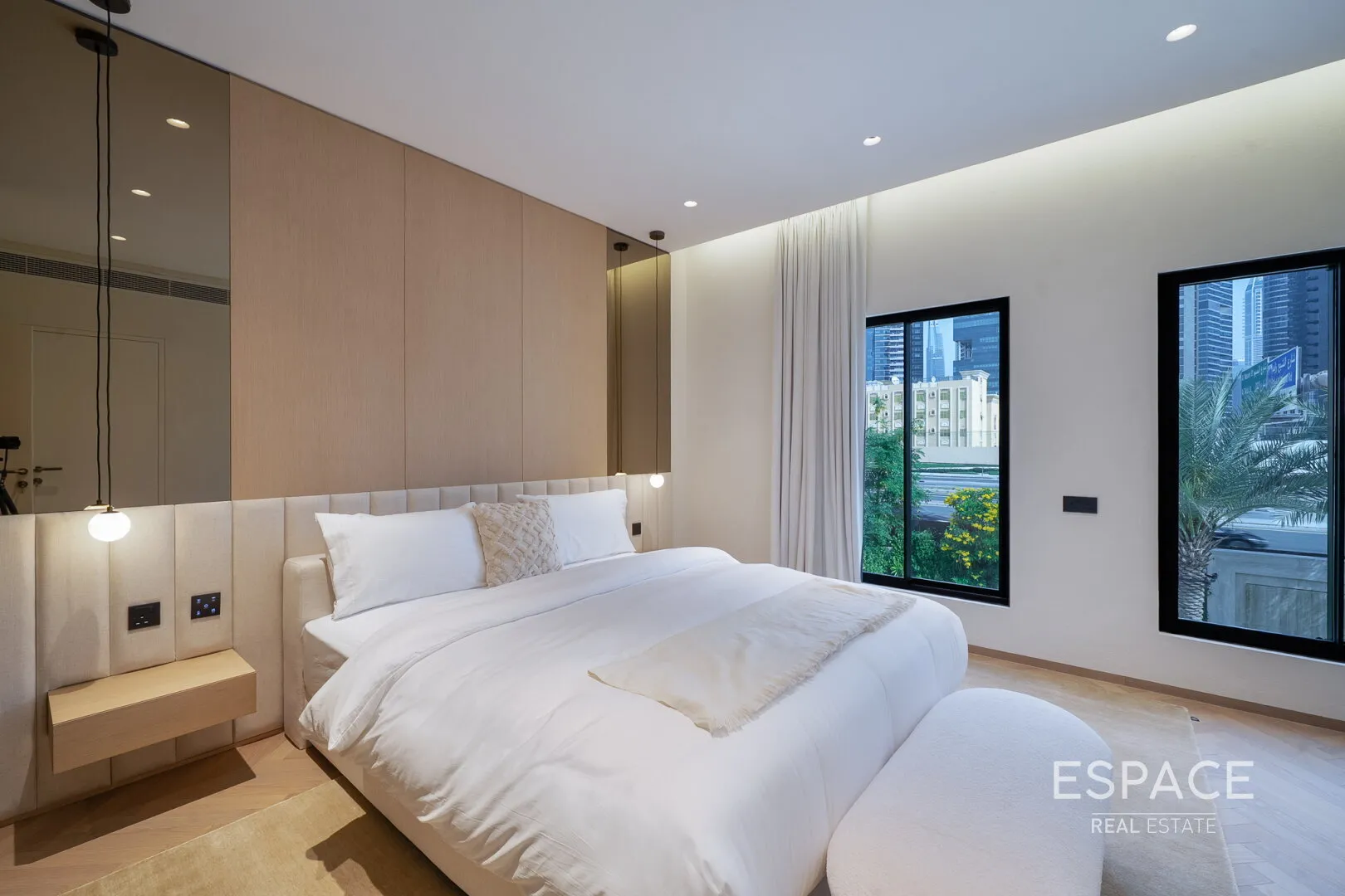 PropertiesGalleryCamera