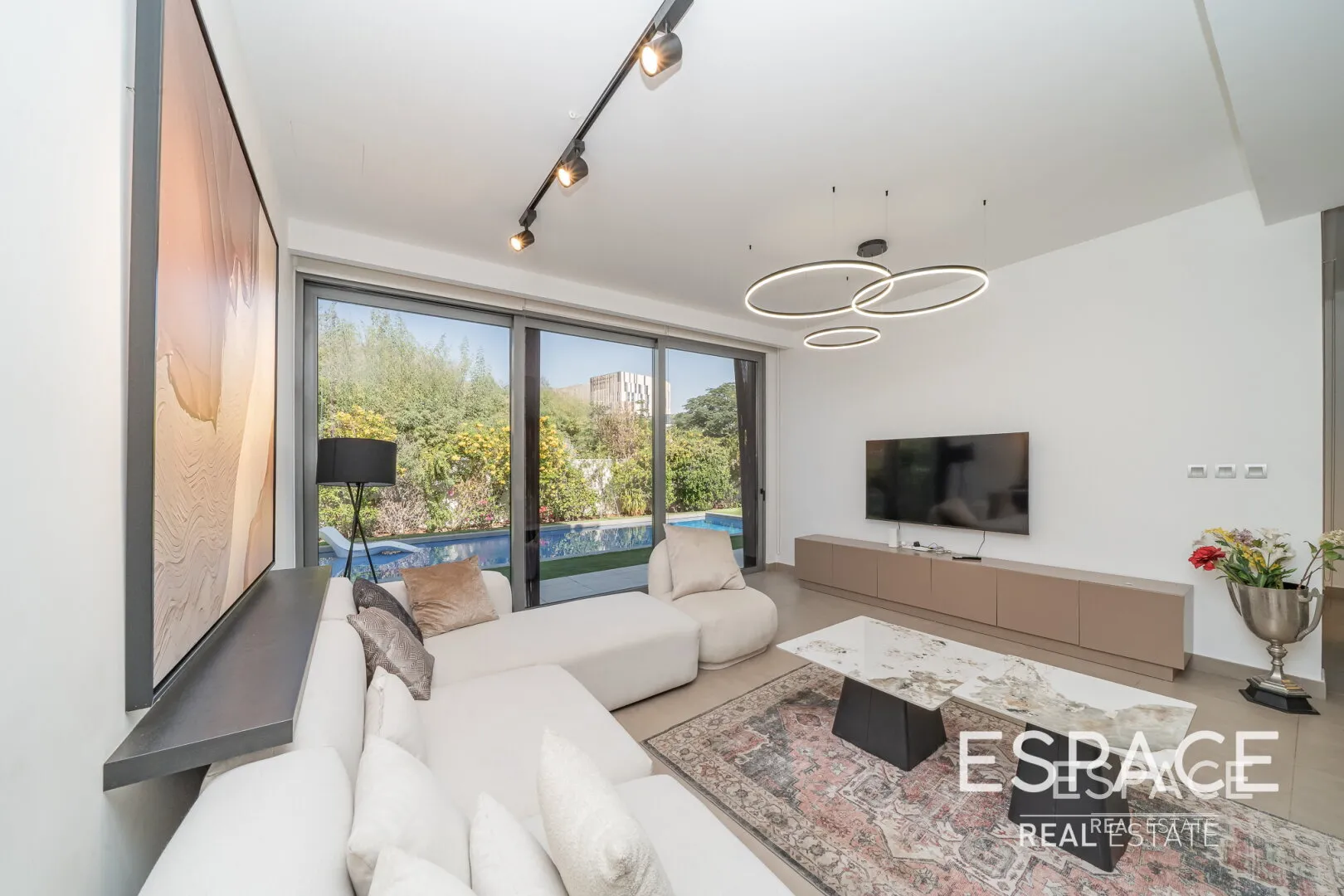 single static gallery