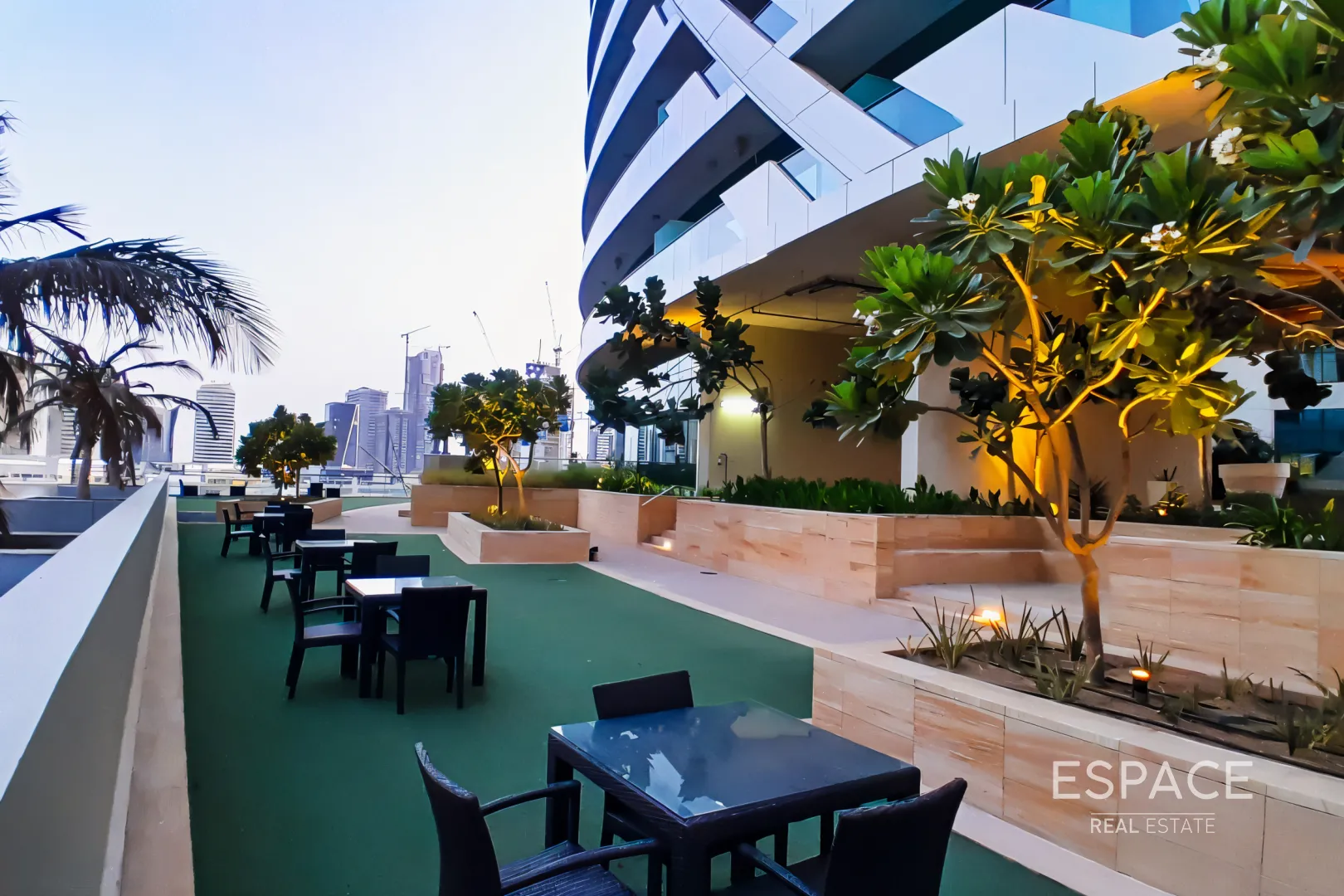 PropertiesGalleryCamera