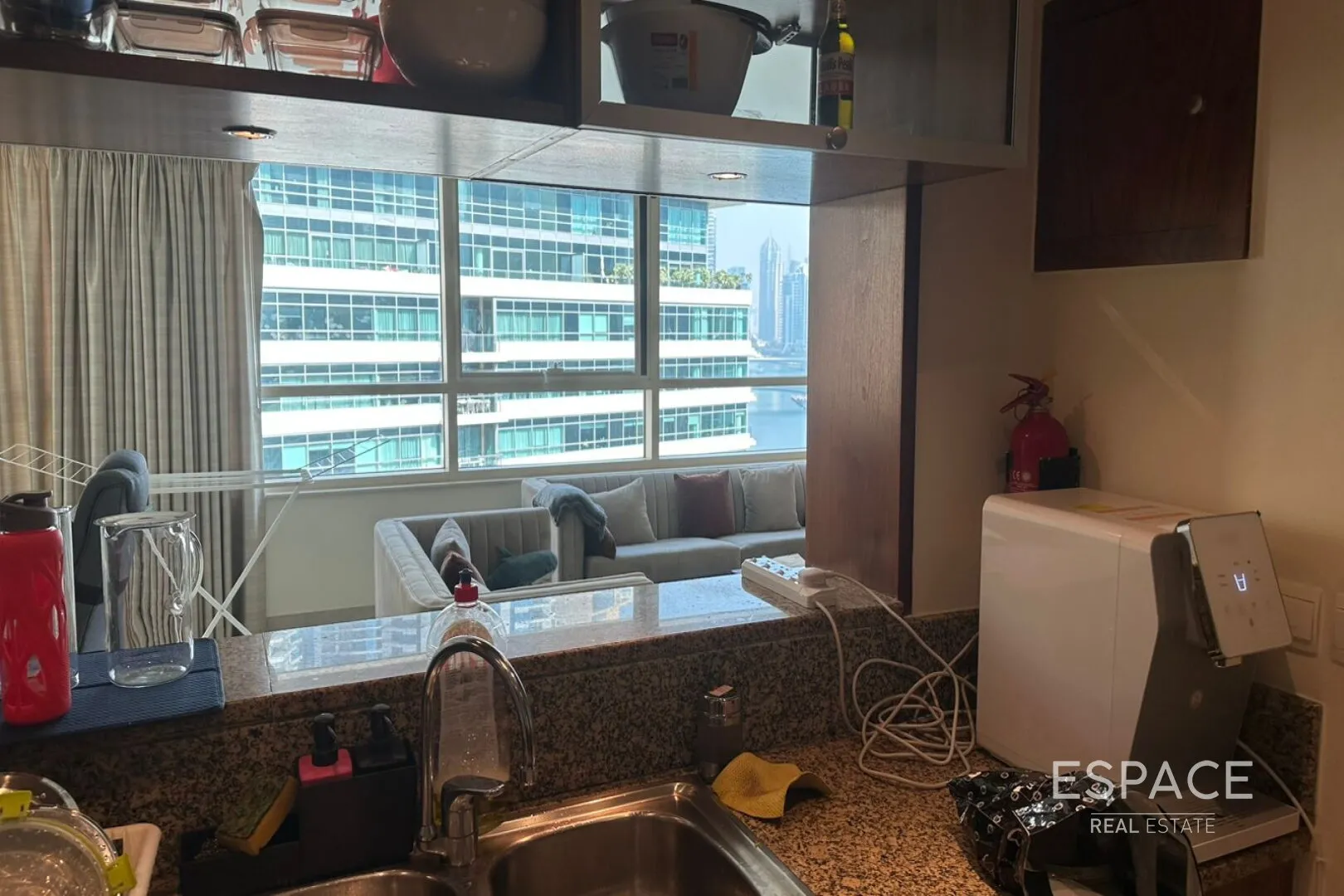 single static gallery