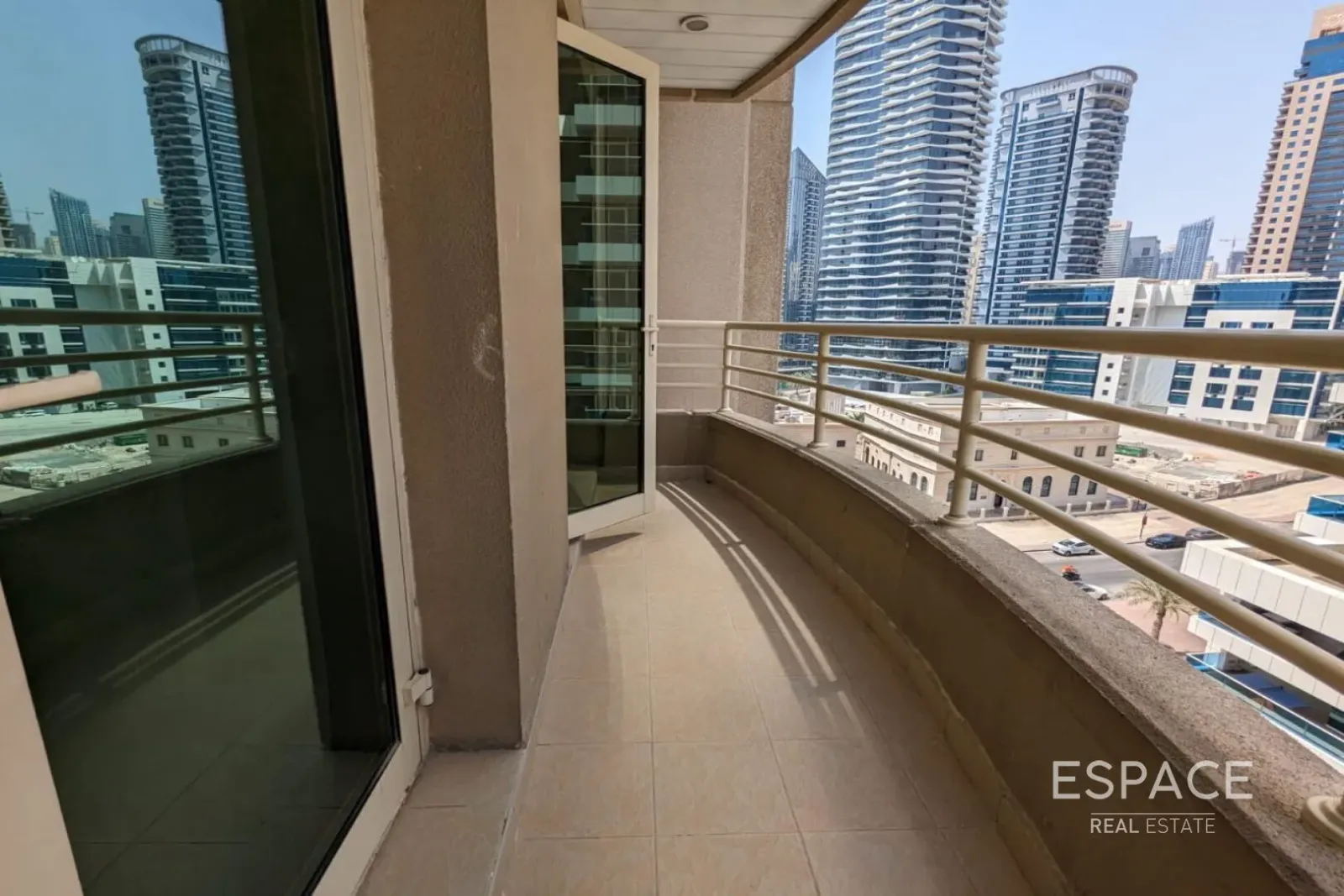 PropertiesGalleryCamera