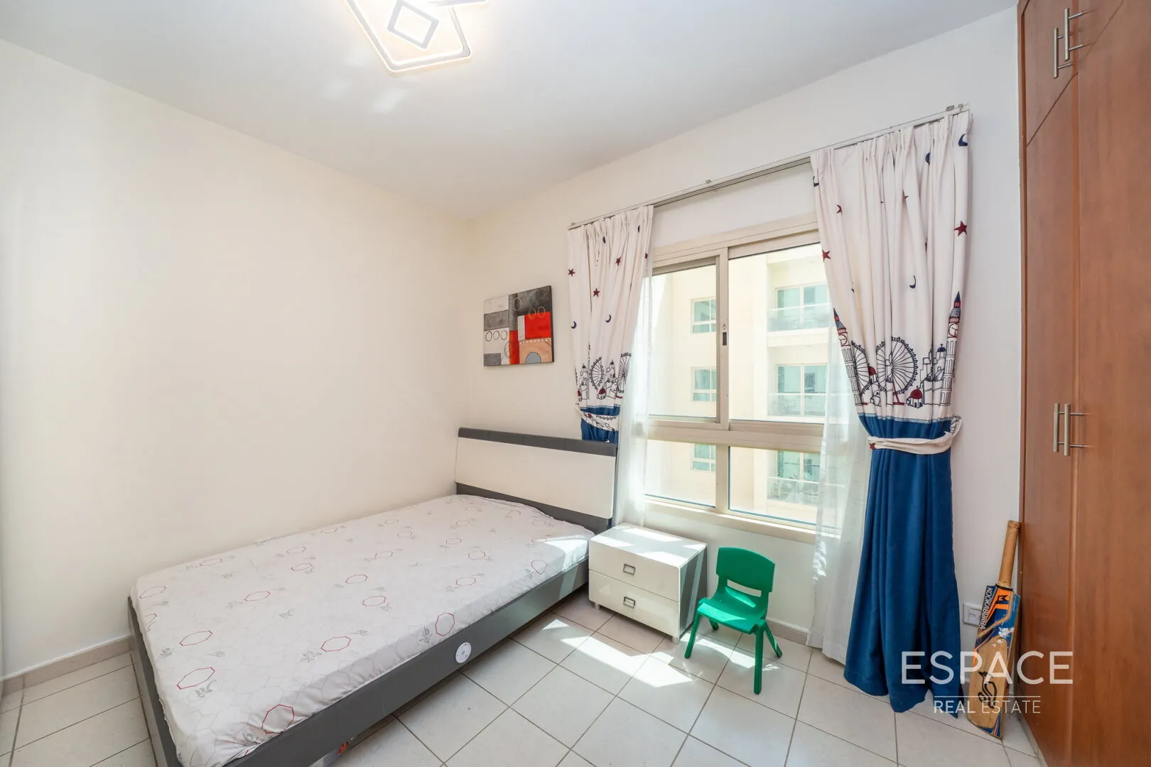 PropertiesGalleryCamera
